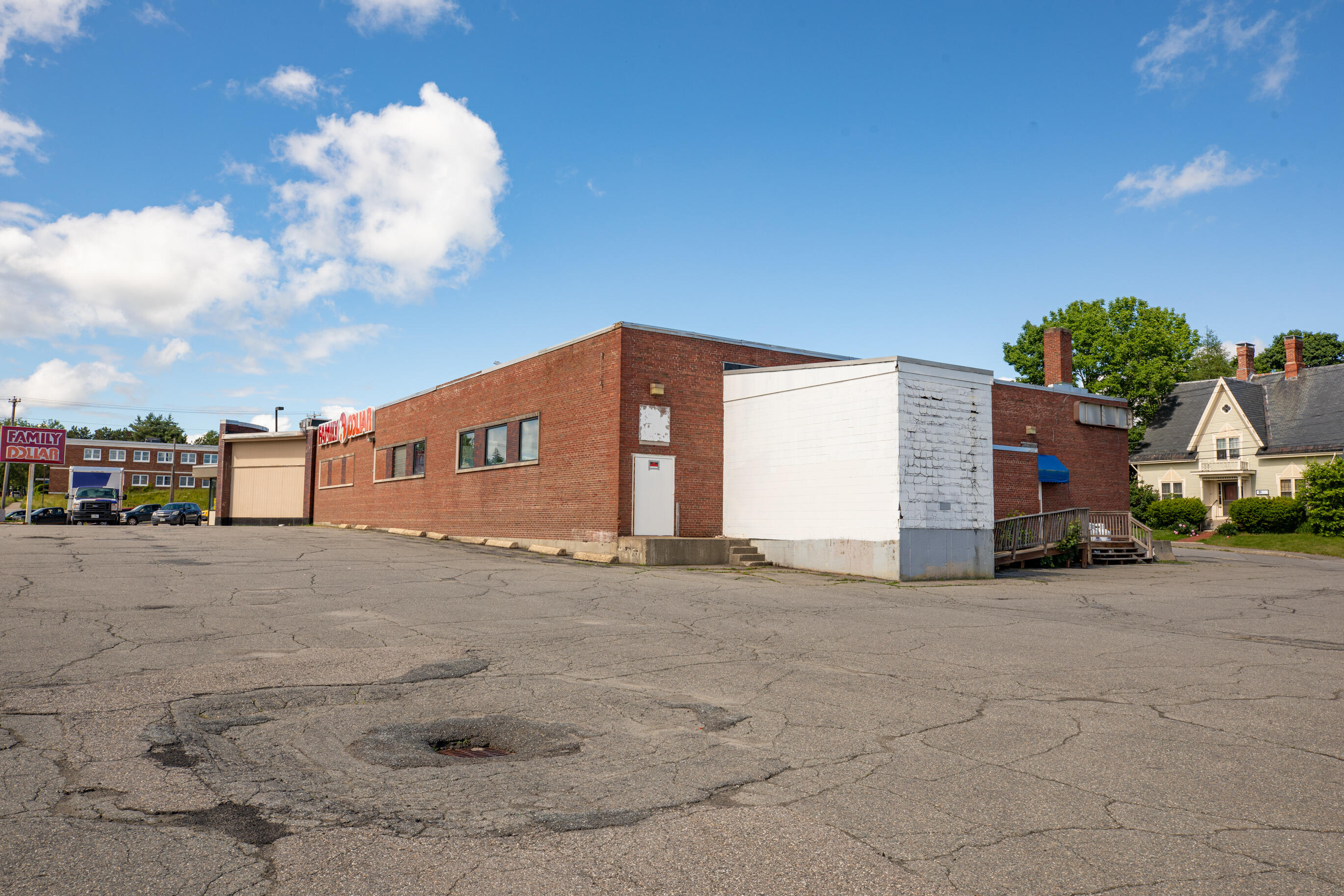 main property photo 49