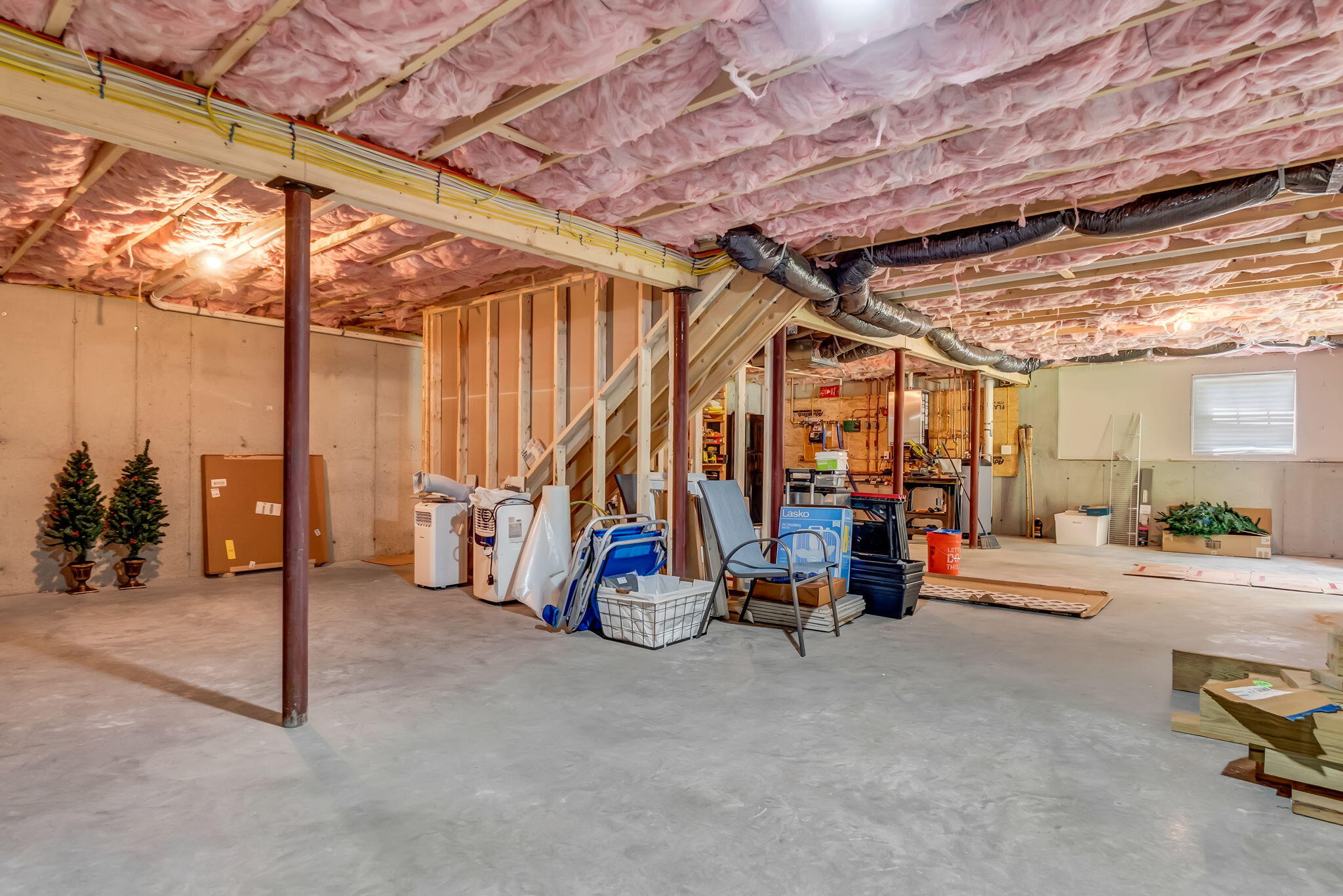 main property photo 17