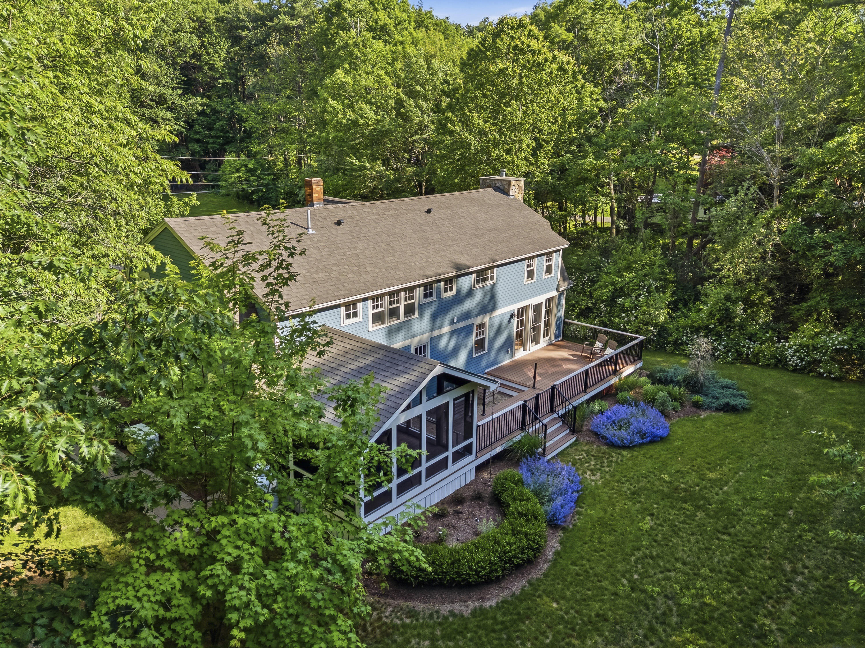 main property photo 50