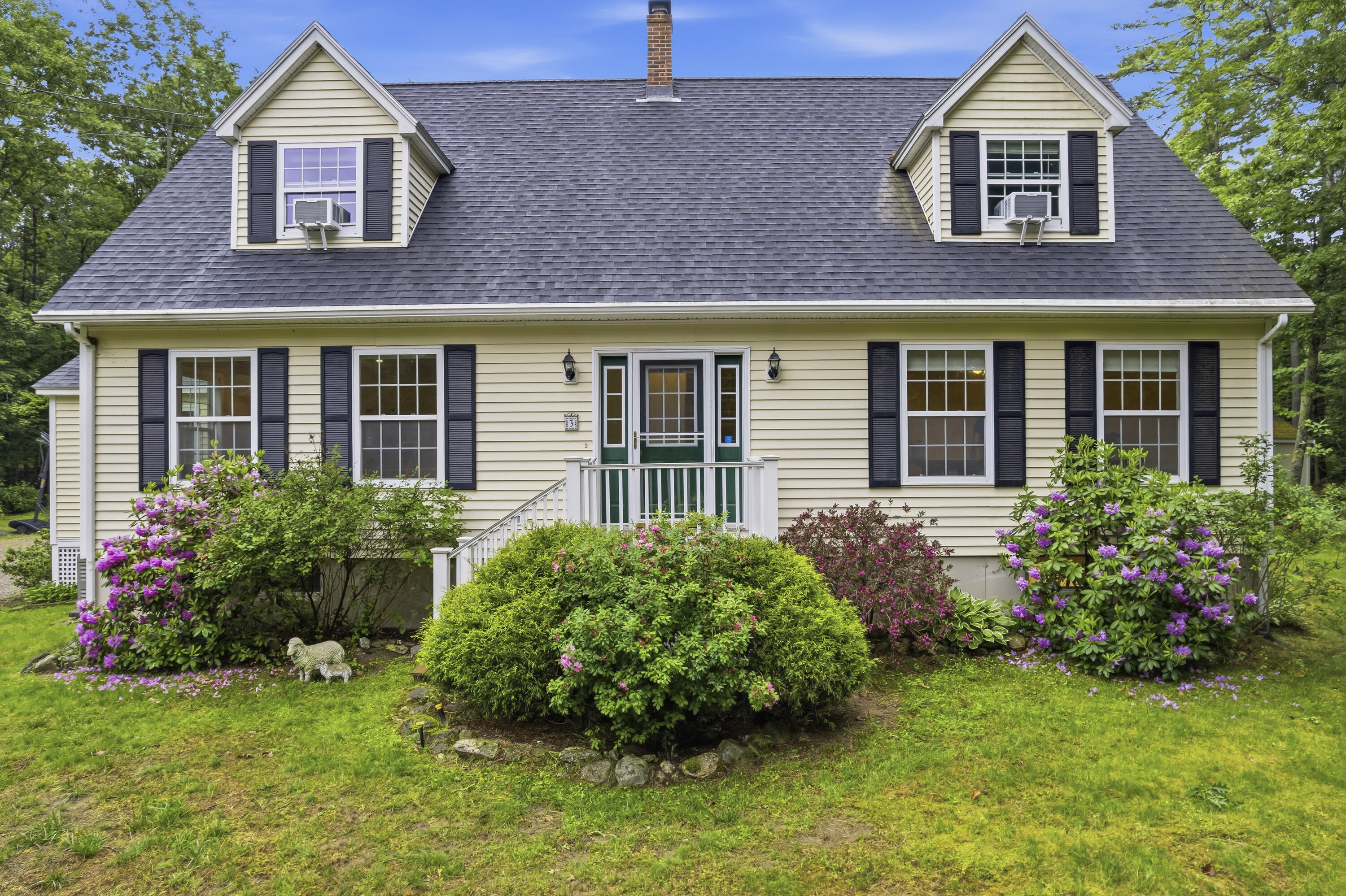 main property photo 5
