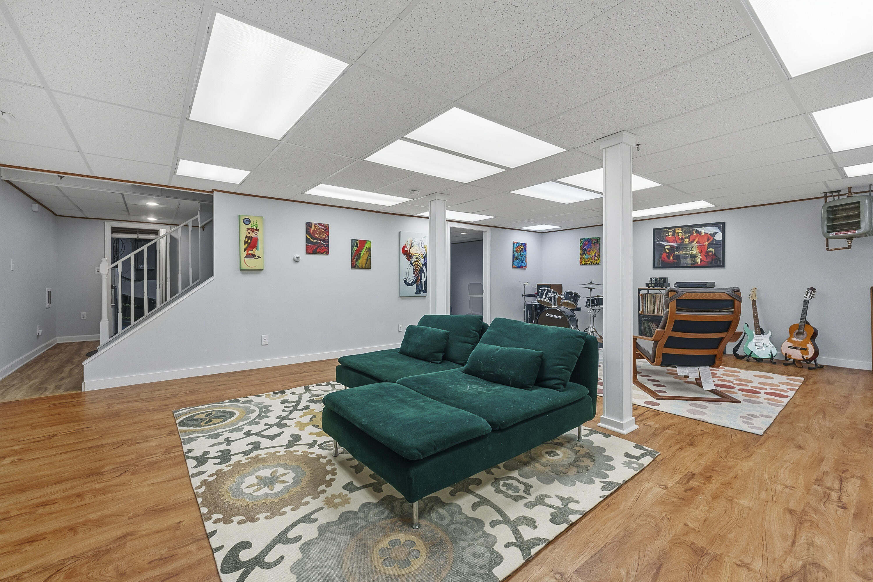 main property photo 59