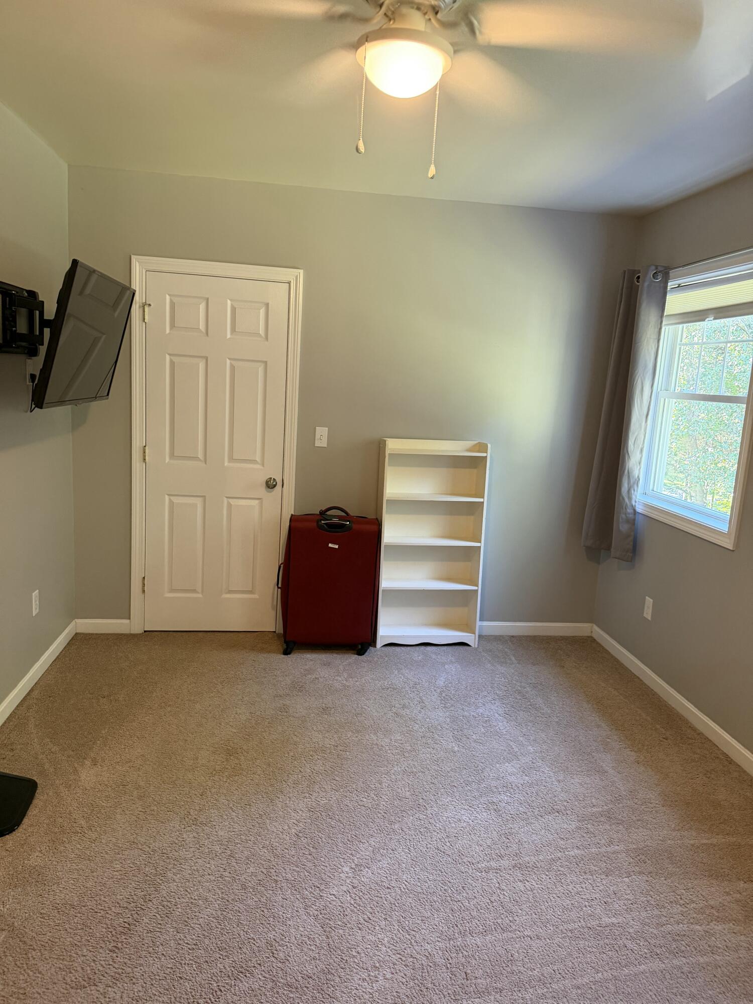 main property photo 67