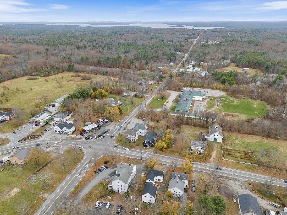 main property photo 50
