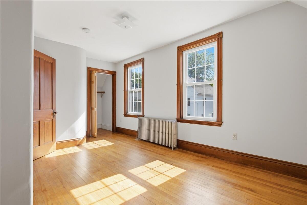 main property photo 78