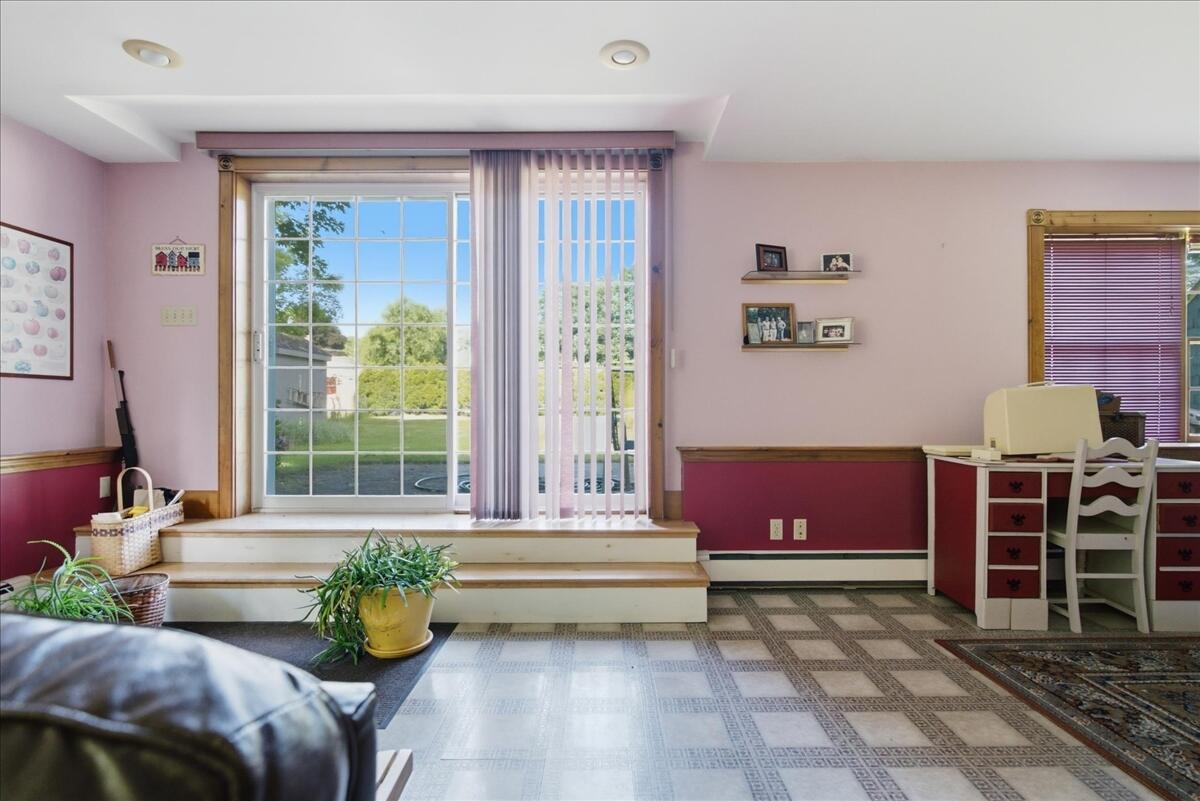 main property photo 60