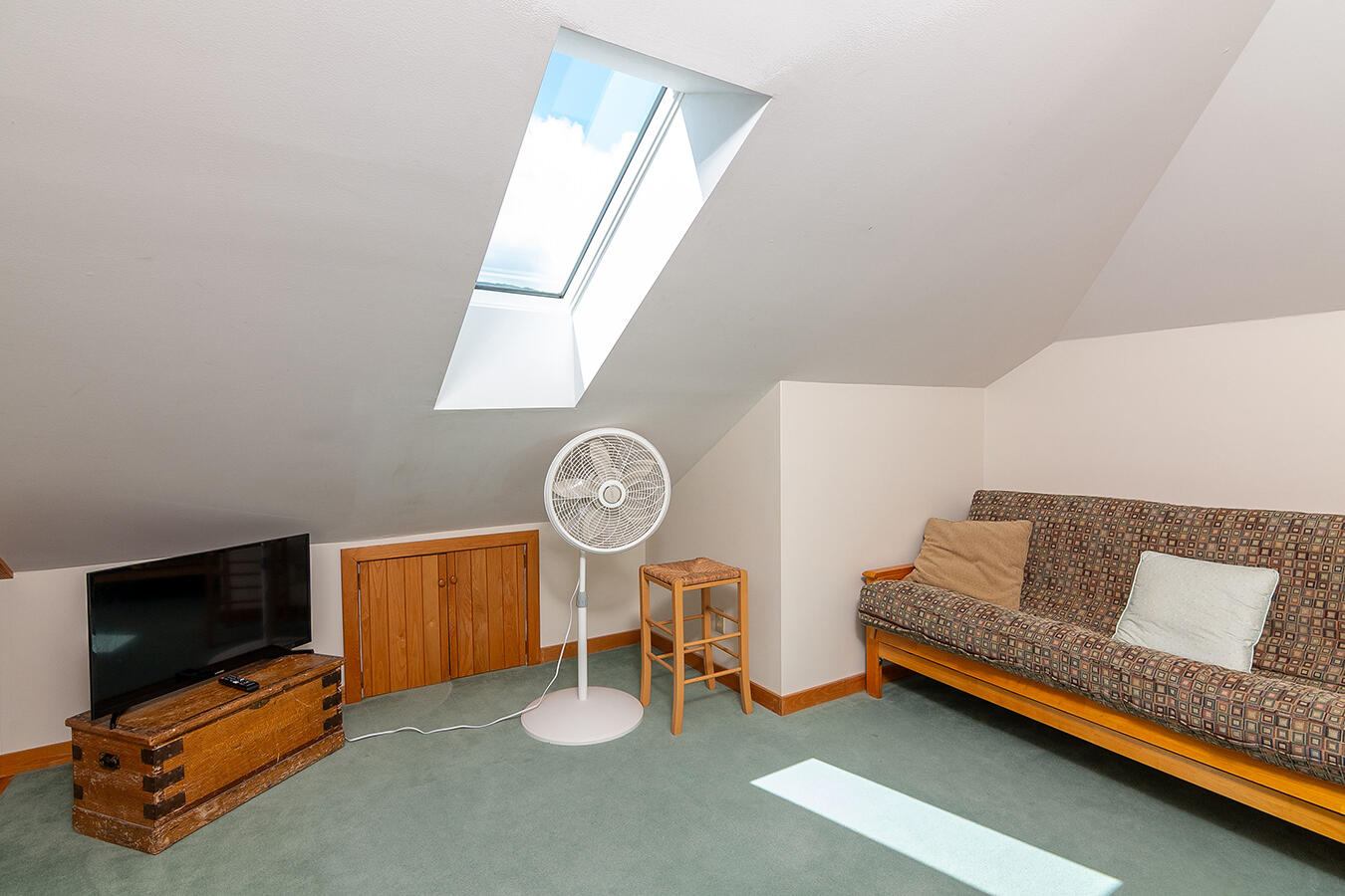 main property photo 22