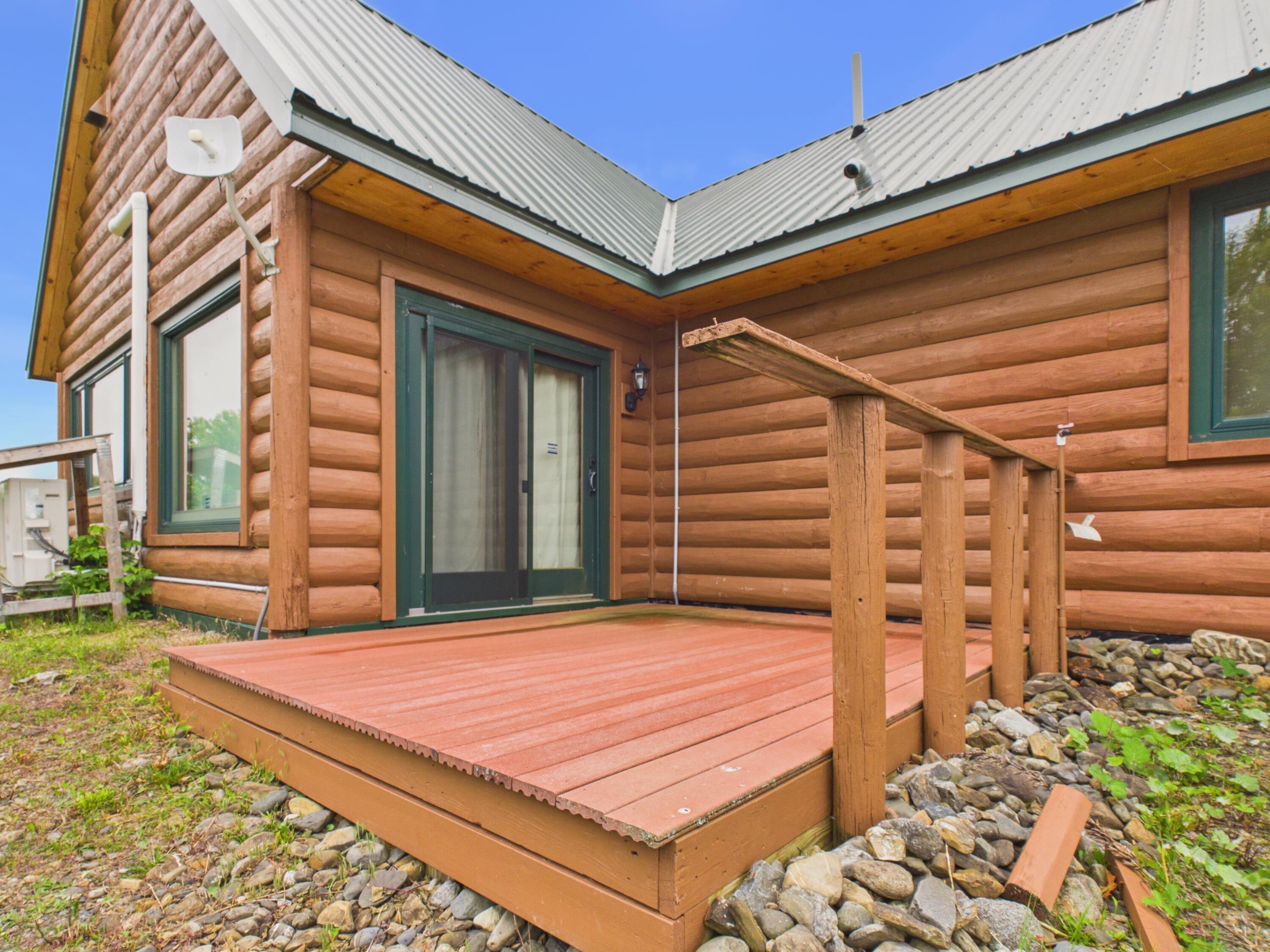 main property photo 23