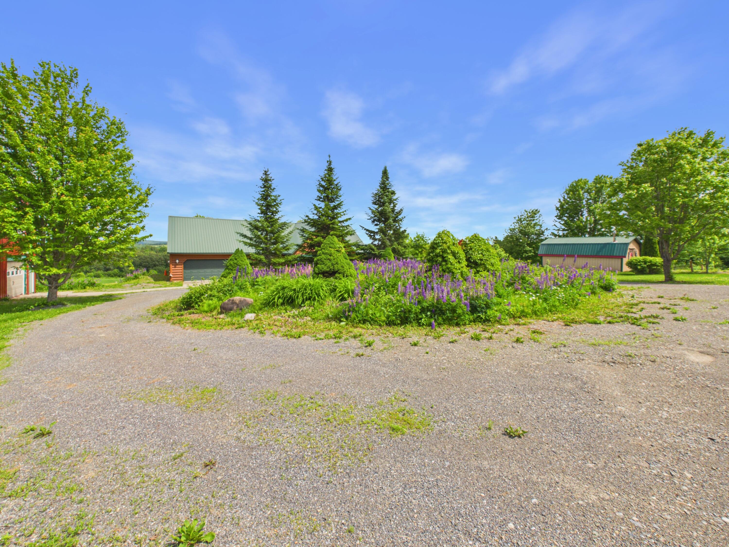 main property photo 89