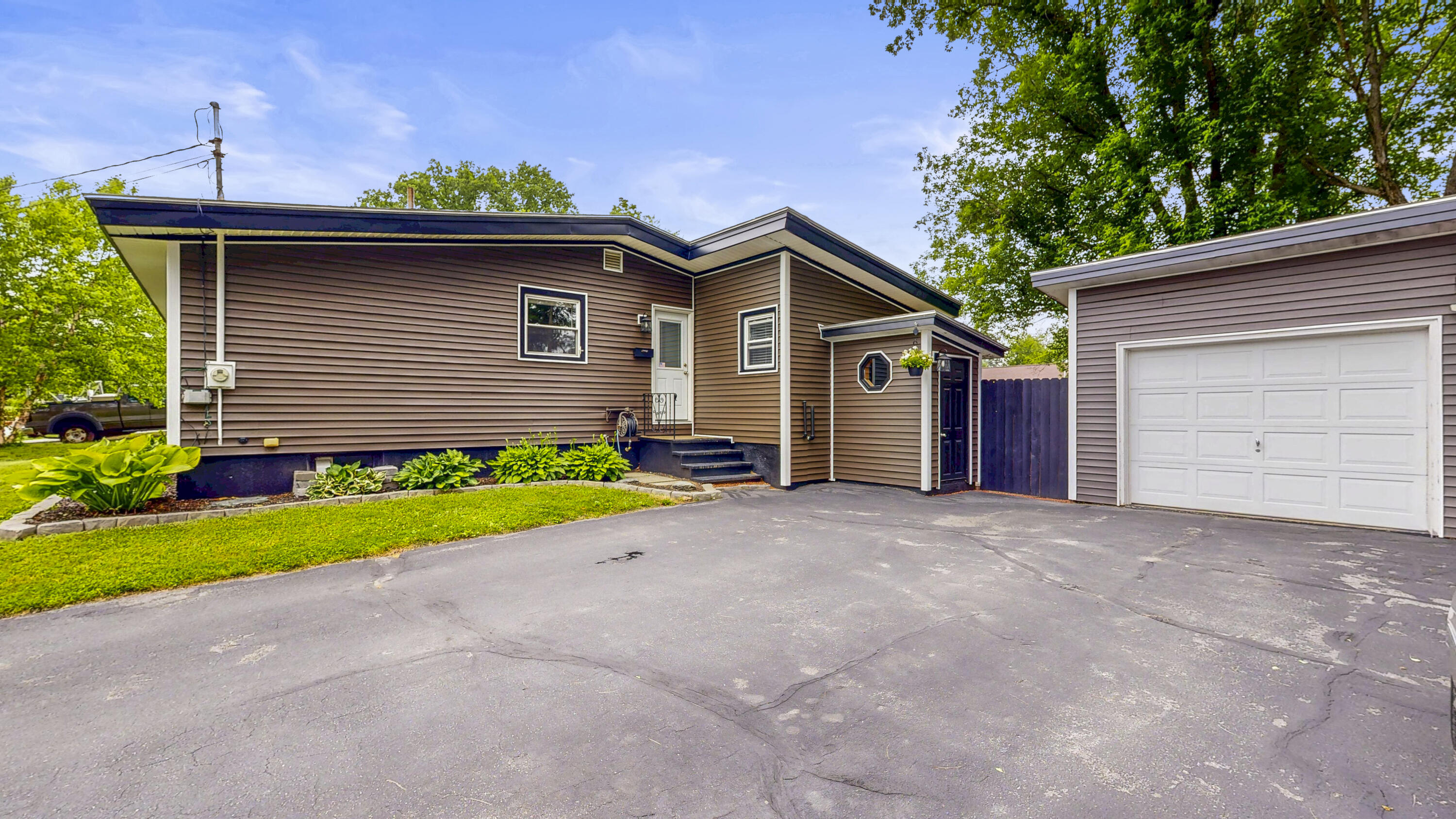 main property photo 64
