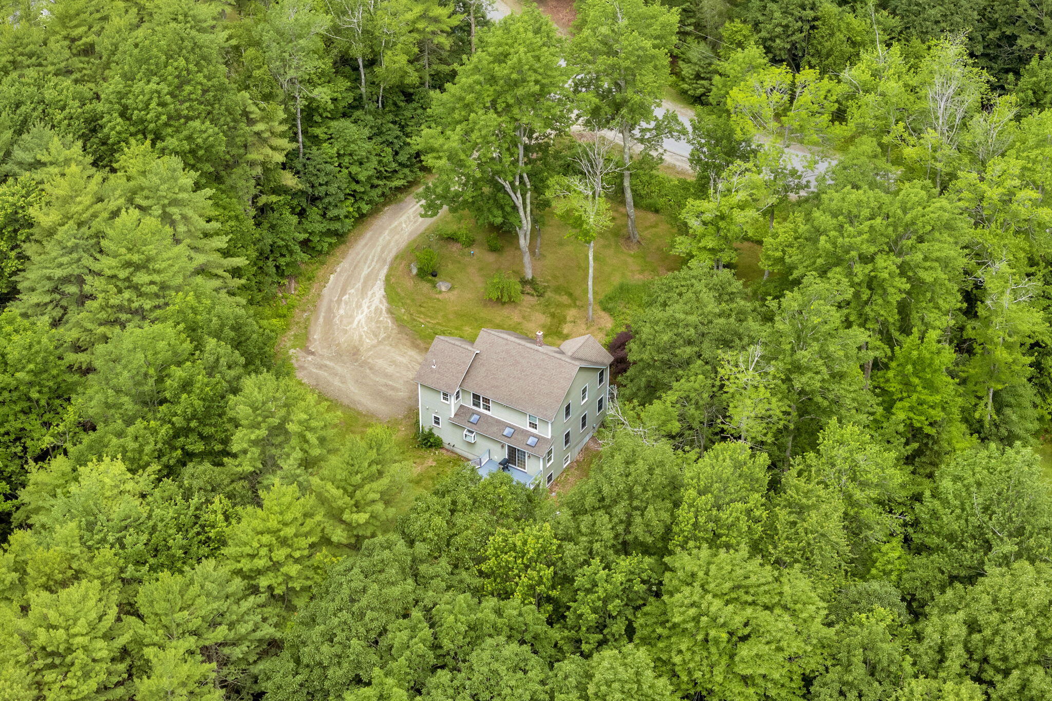 main property photo 43