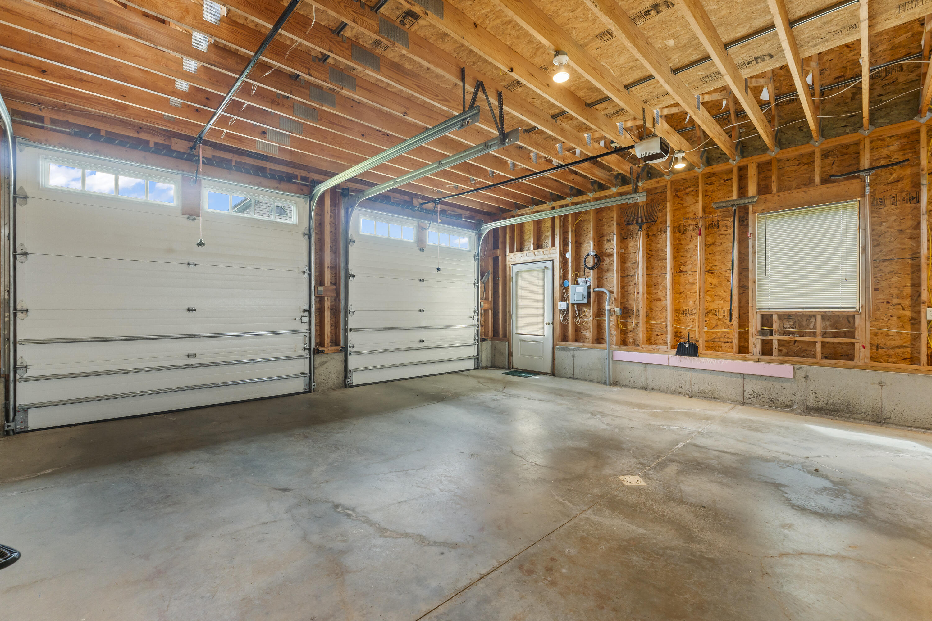 main property photo 54
