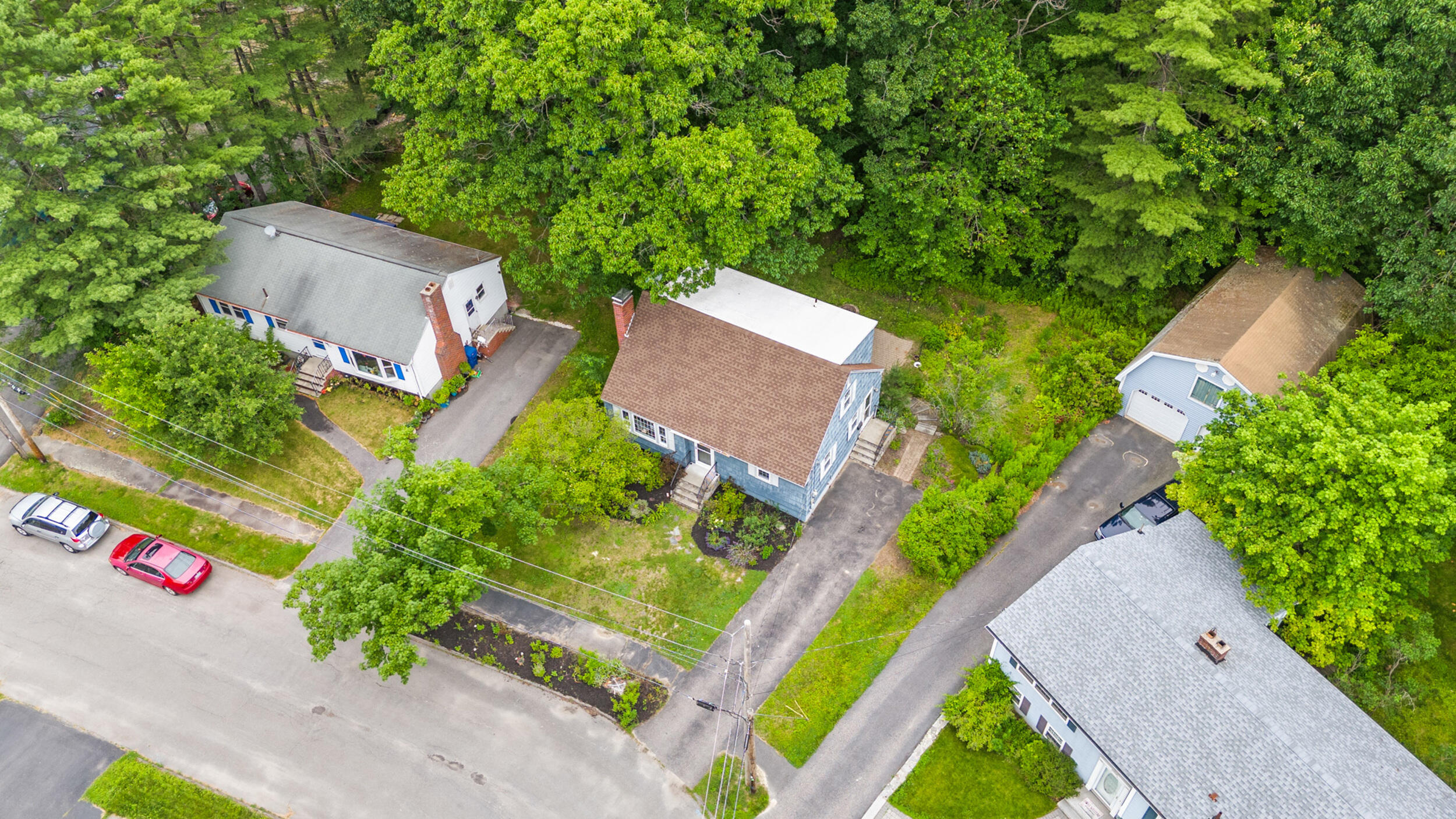 main property photo 34
