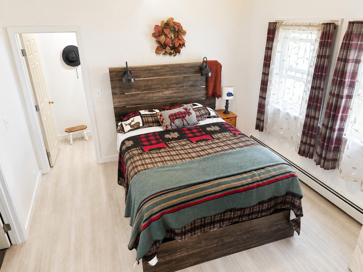 main property photo 16