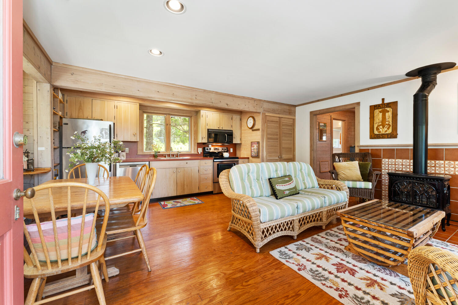 main property photo 54