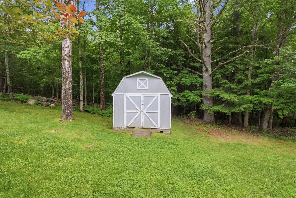 main property photo 41