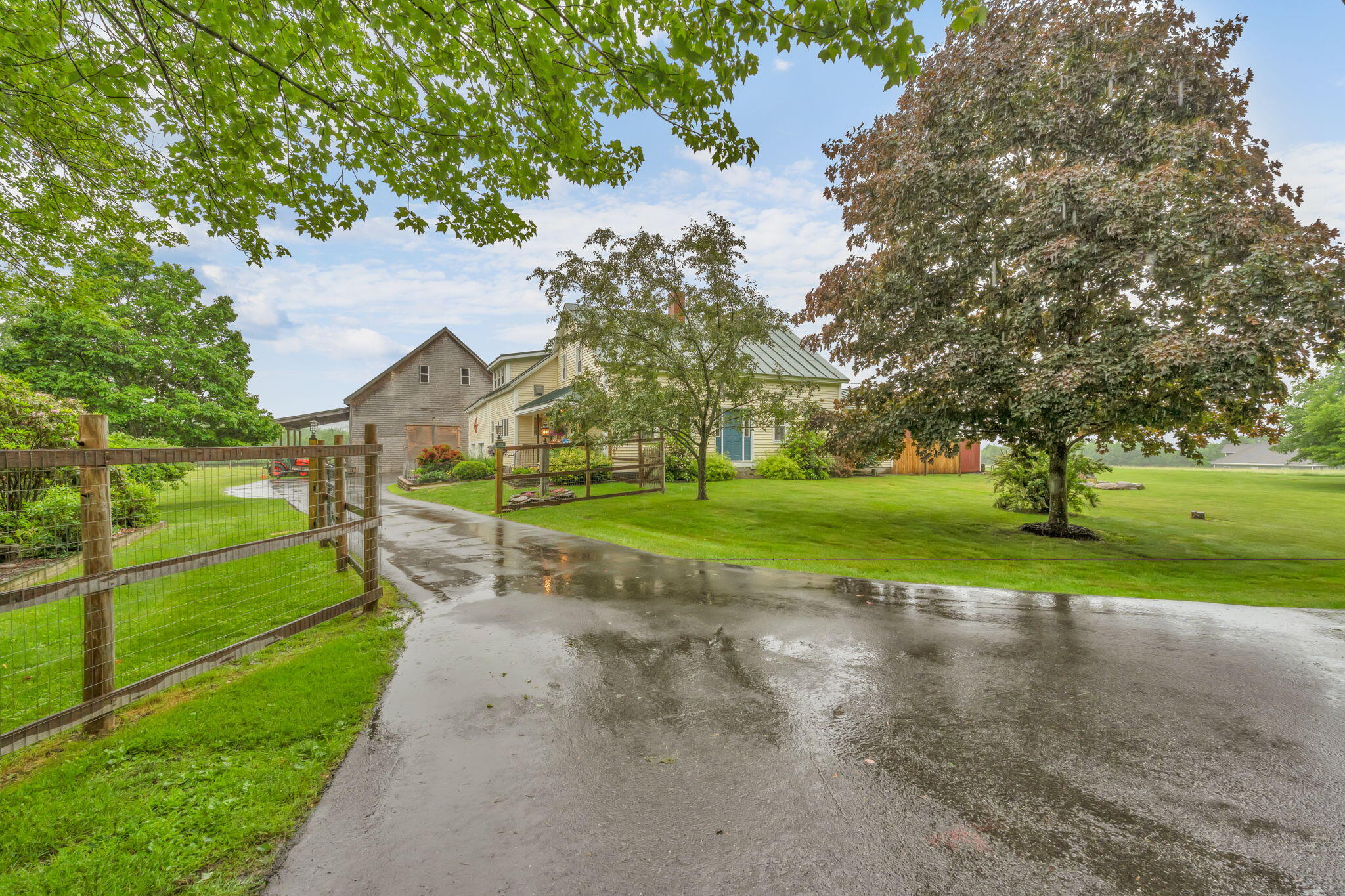 main property photo 15