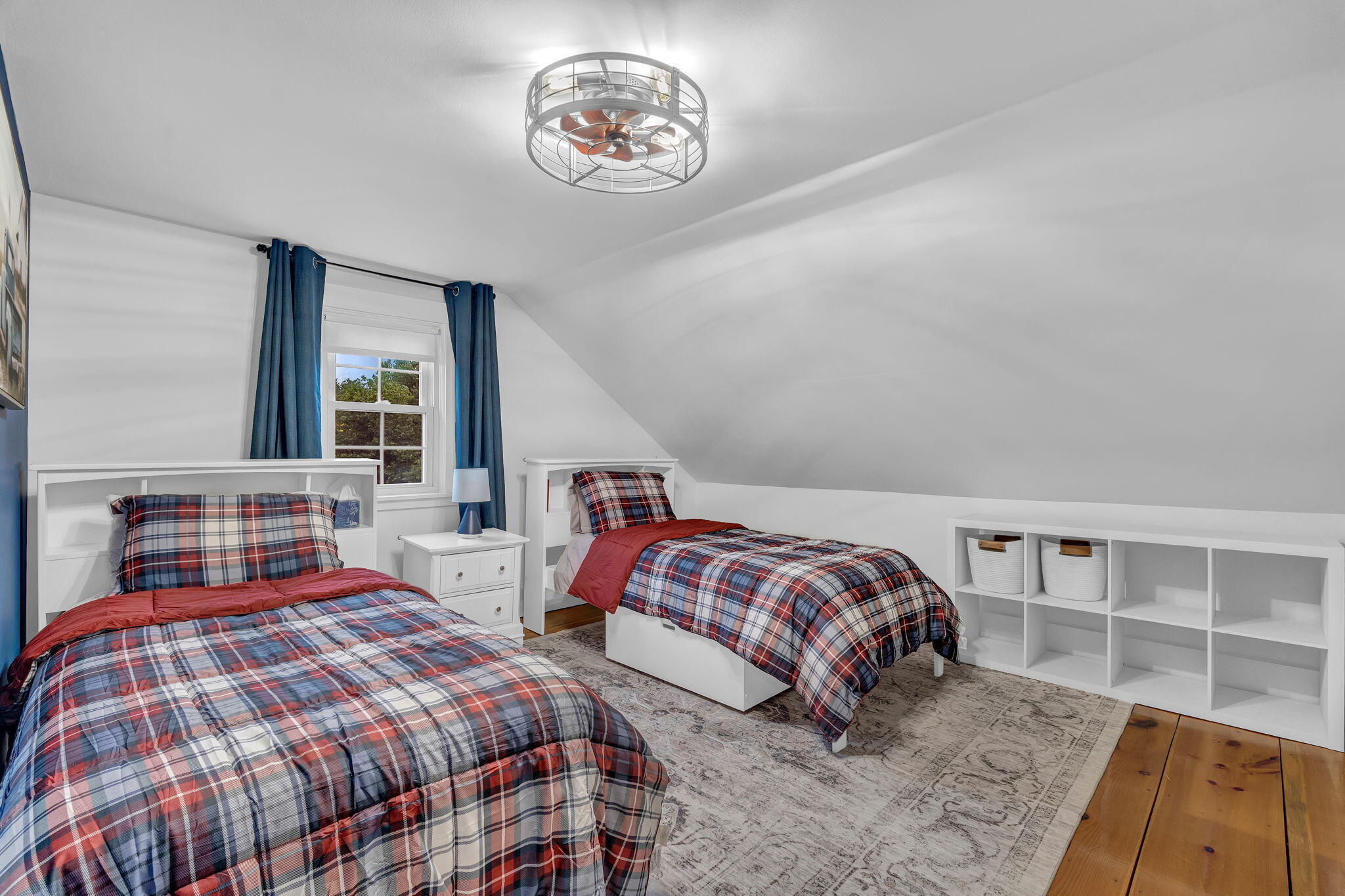 main property photo 54