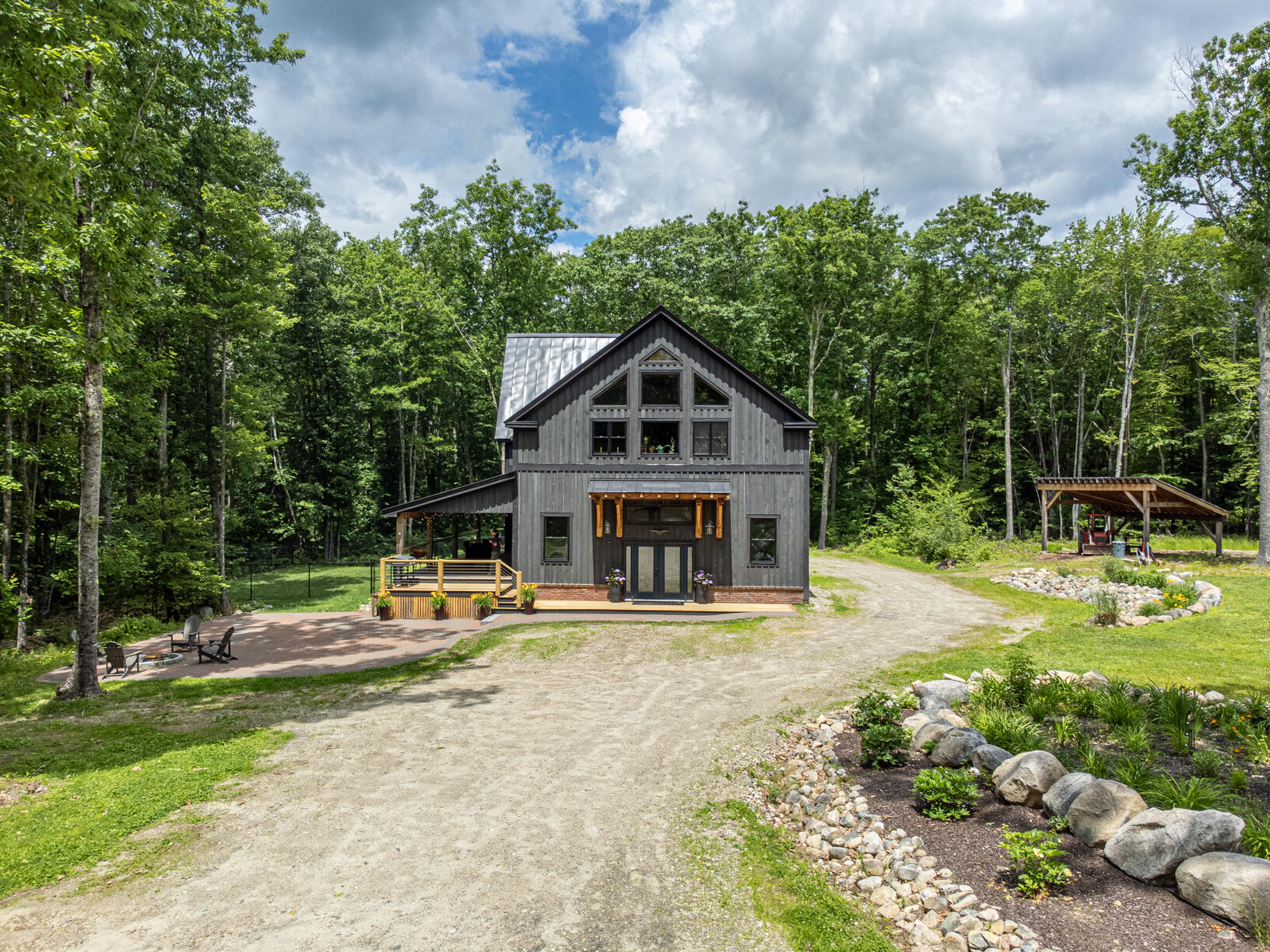 main property photo 42