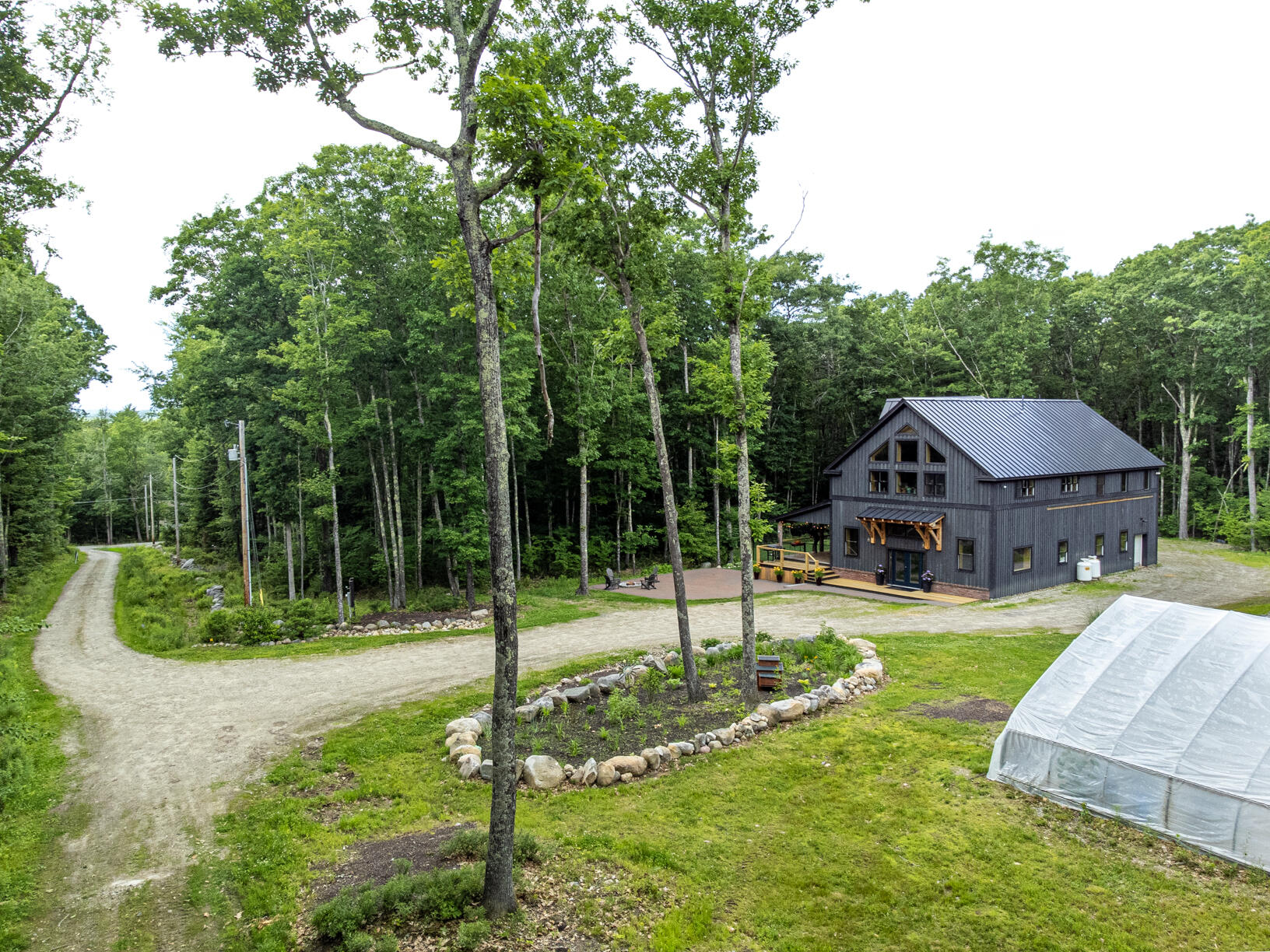 main property photo 50