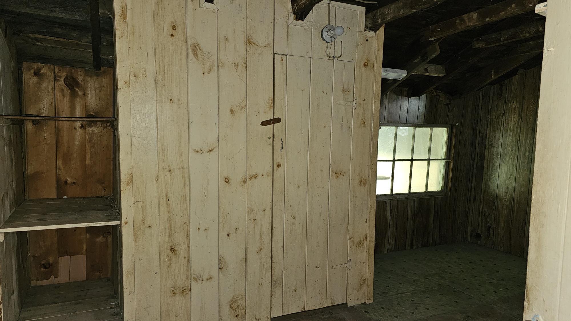 main property photo 38