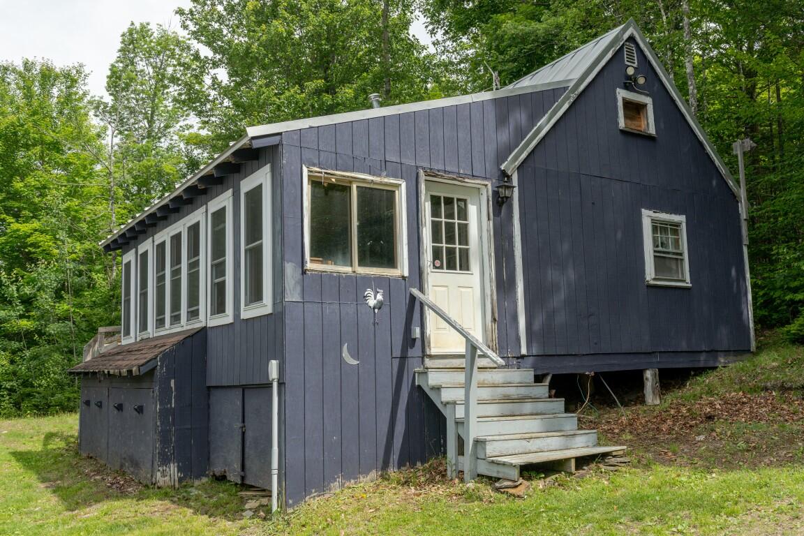 main property photo 45