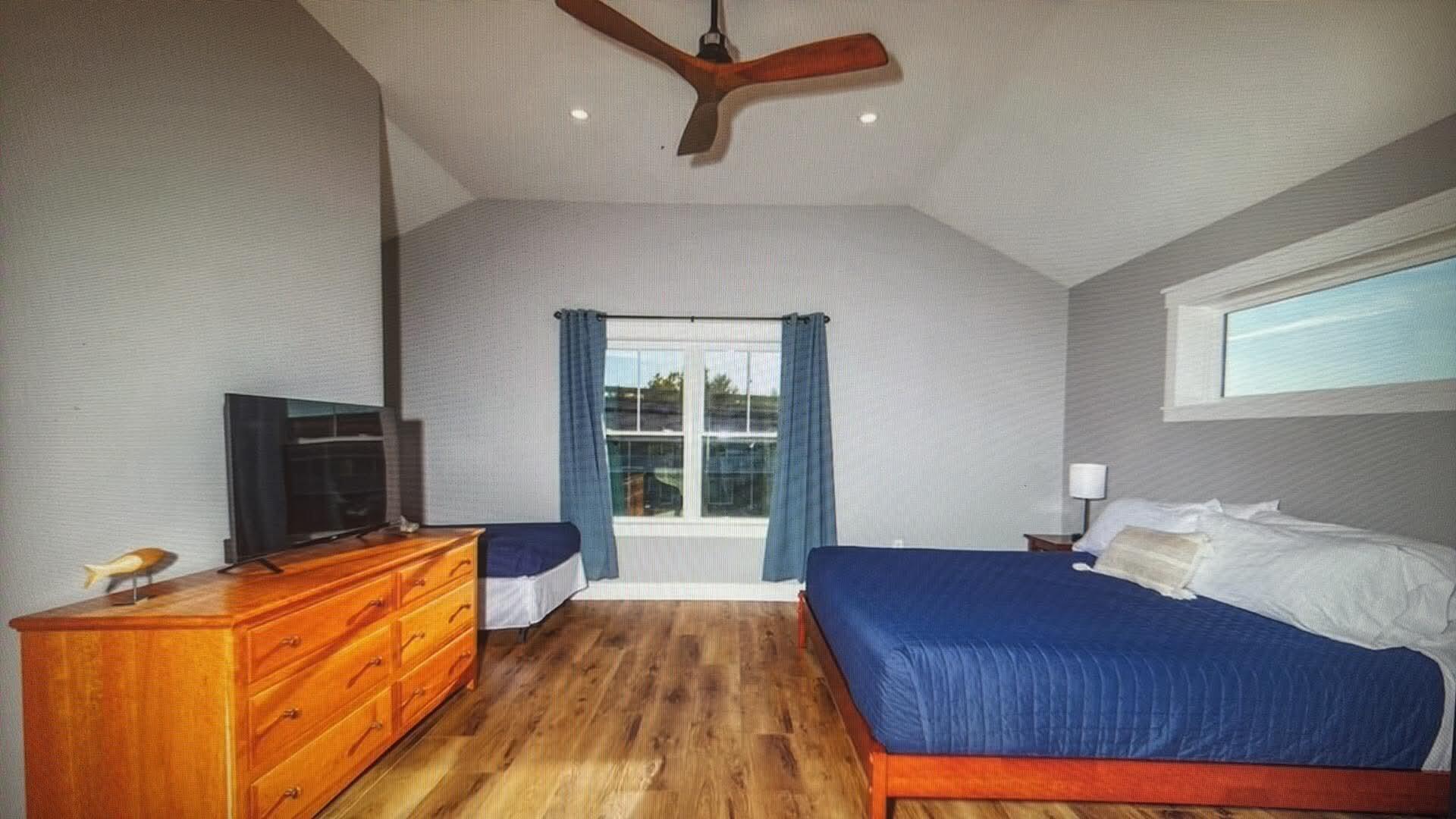 main property photo 80