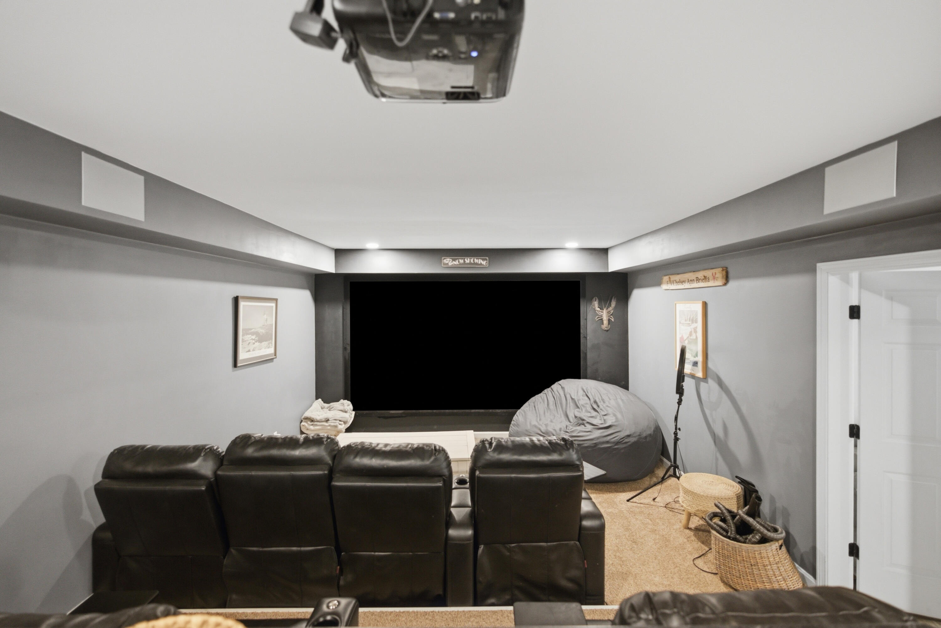 main property photo 126