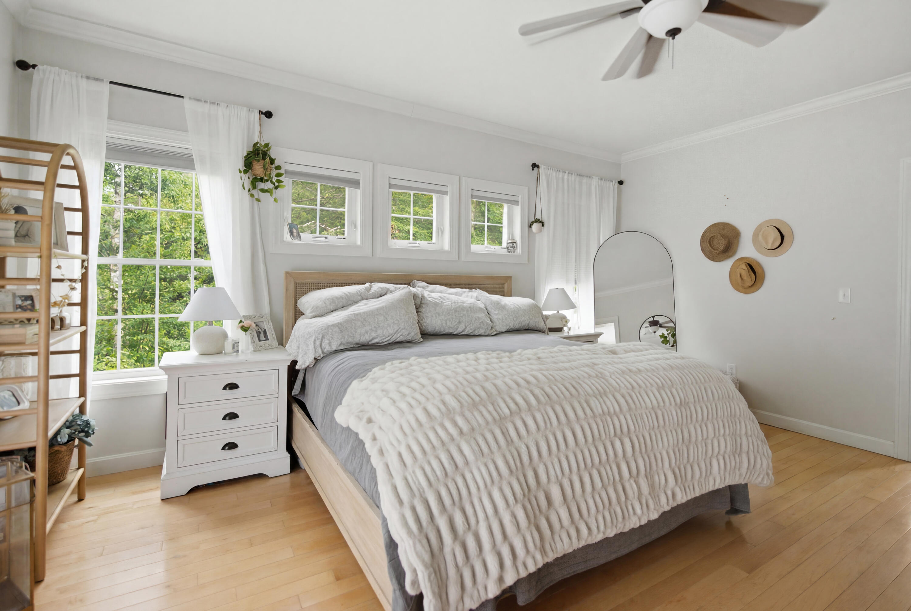 main property photo 68