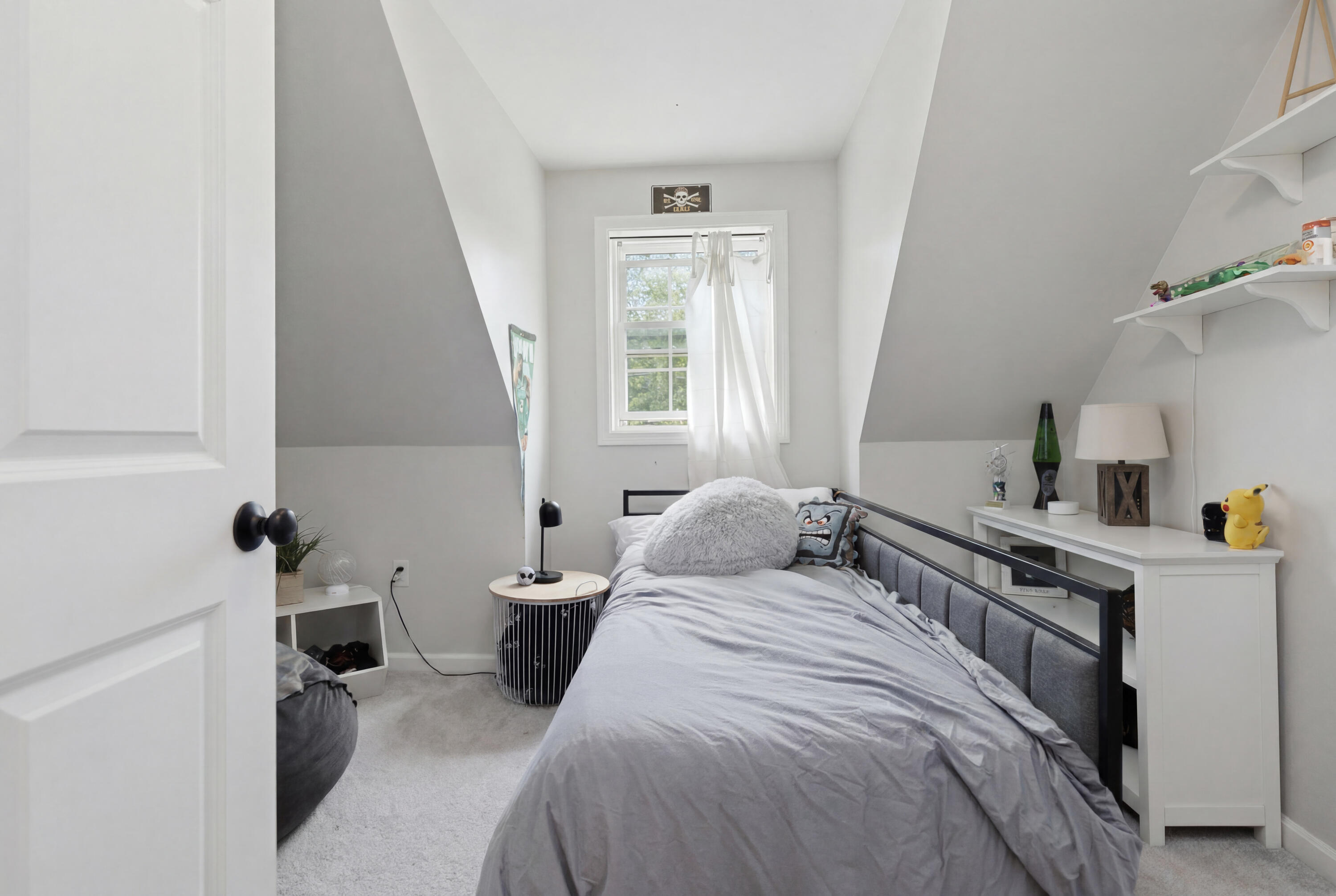 main property photo 86