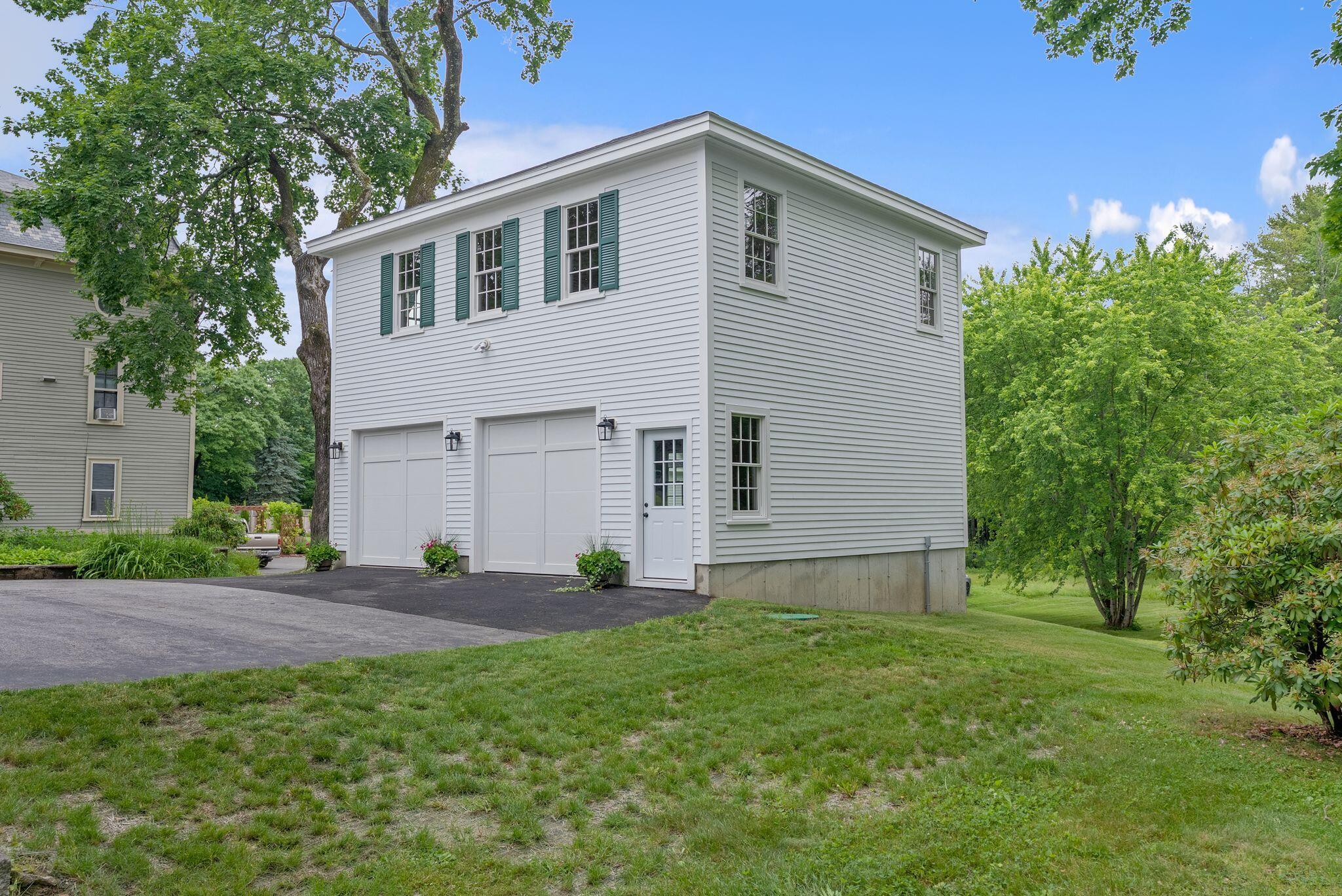 main property photo 68