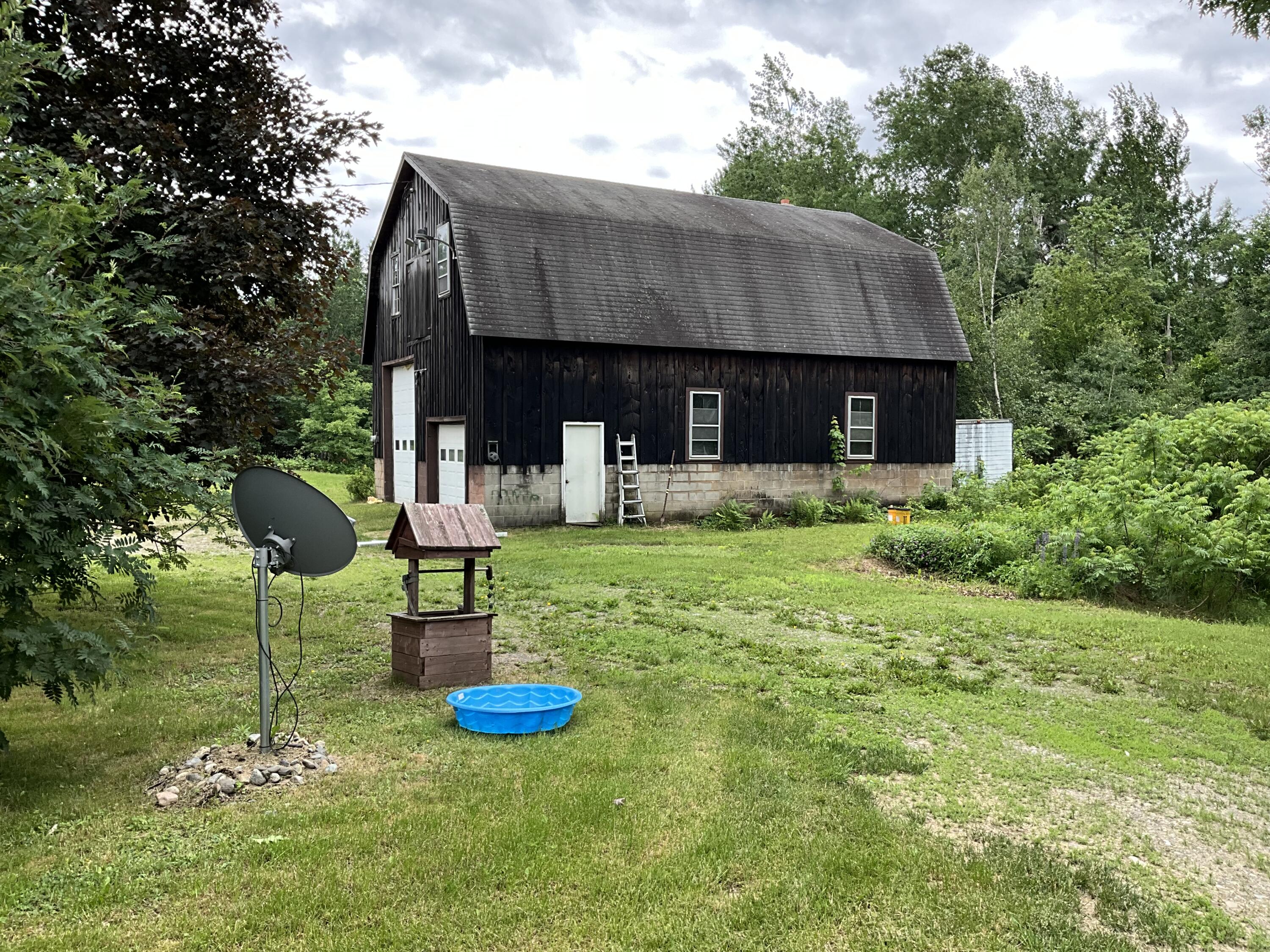 main property photo 43