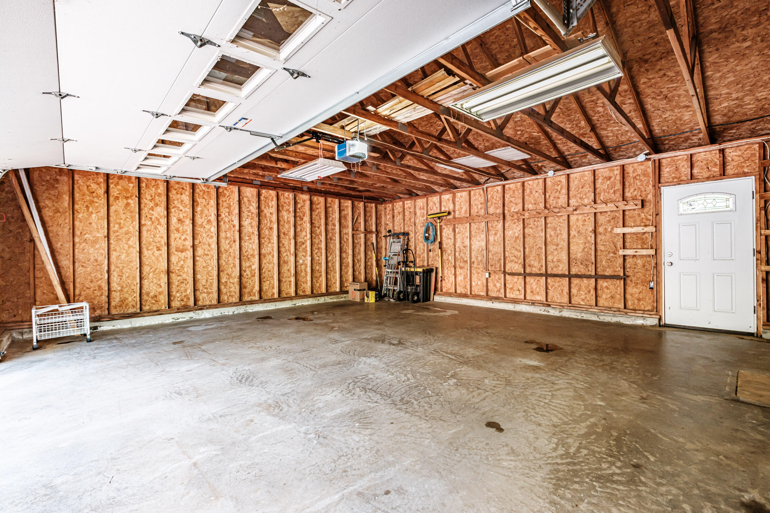 main property photo 72