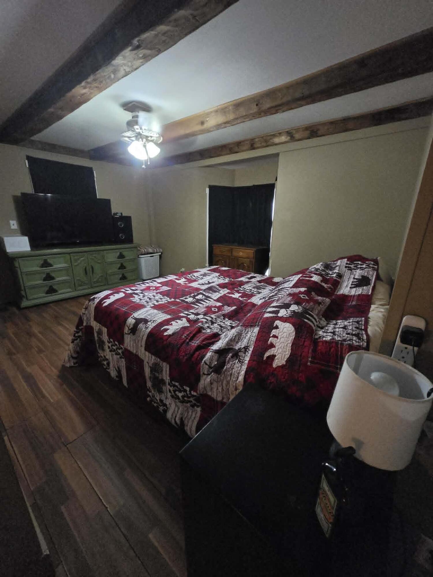 main property photo 13