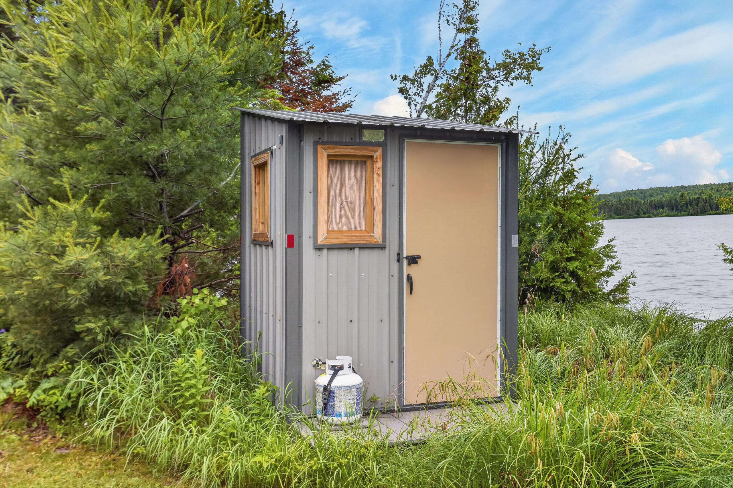 main property photo 58