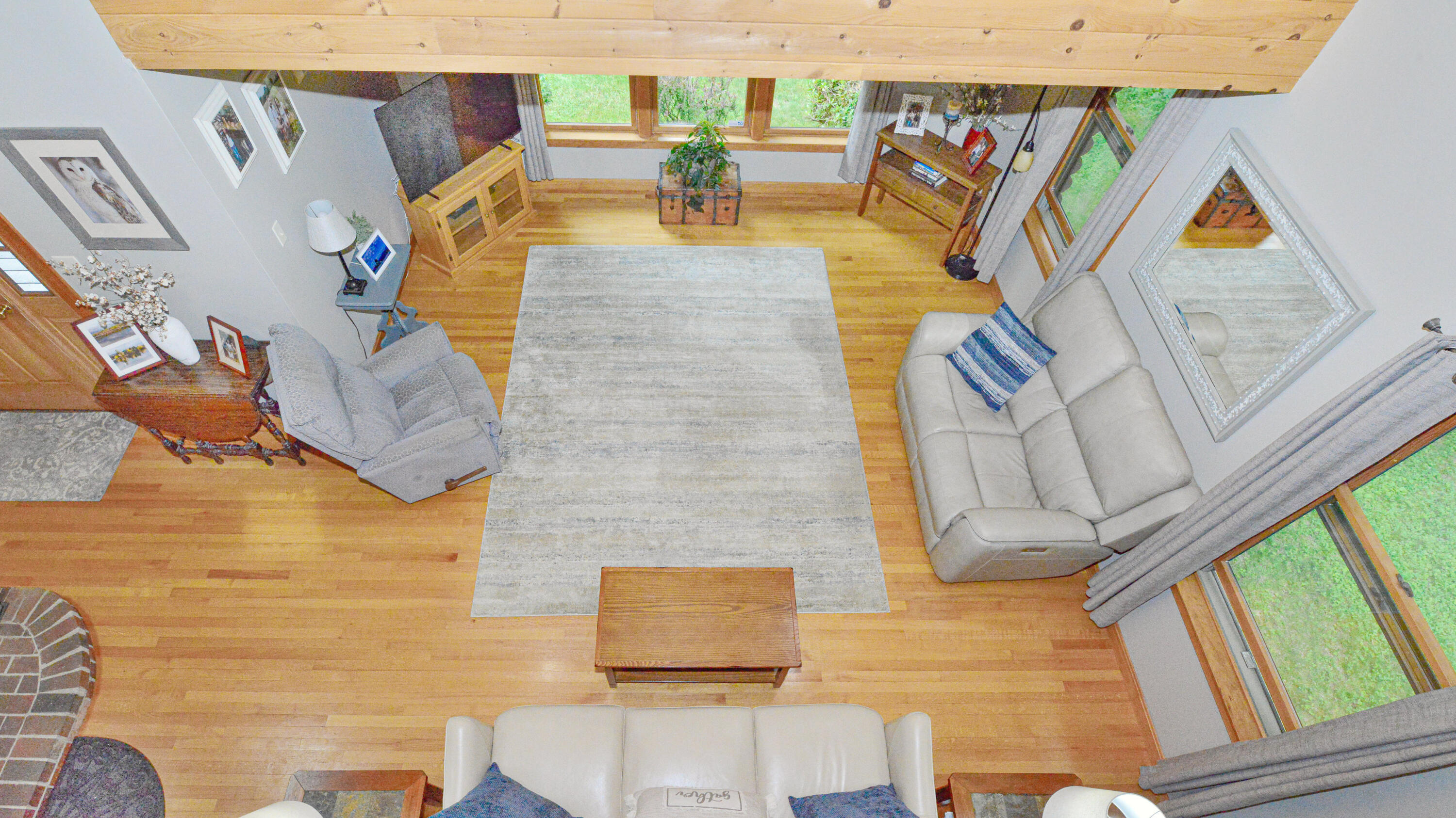 main property photo 36
