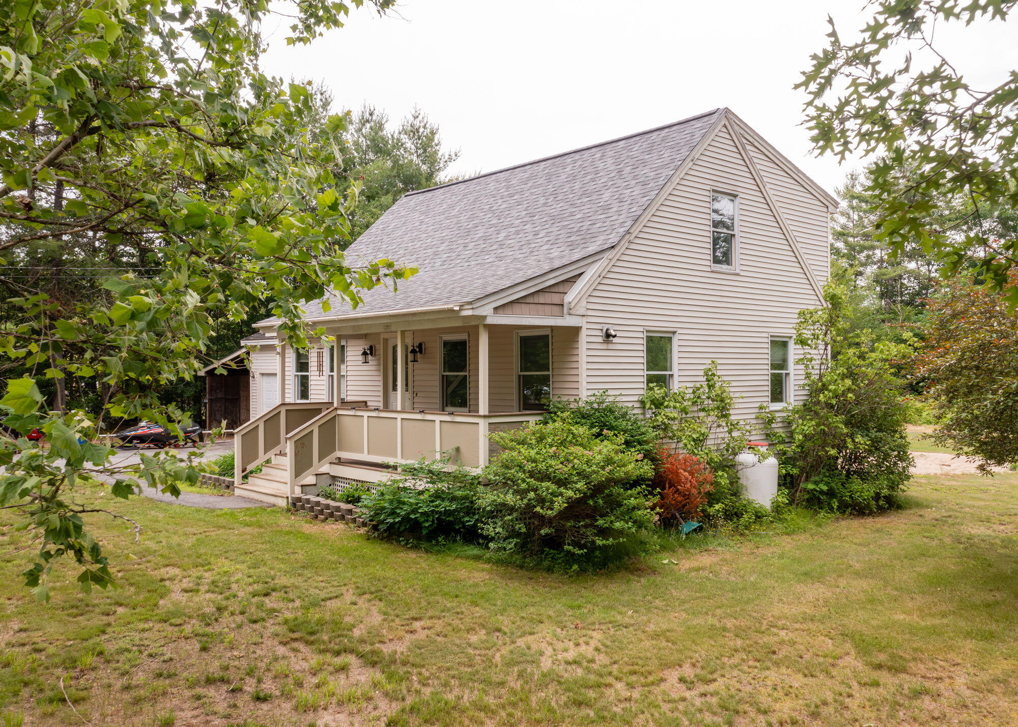 main property photo 32
