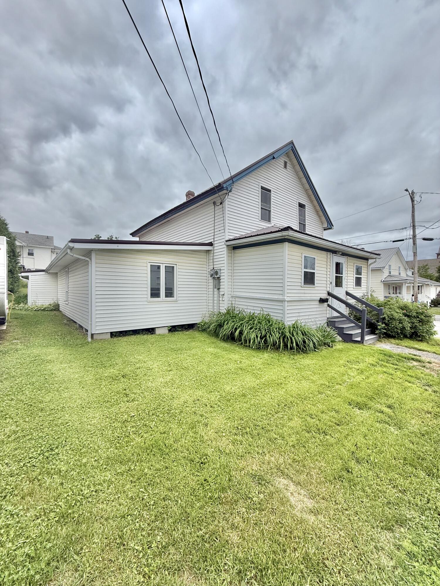 main property photo 2