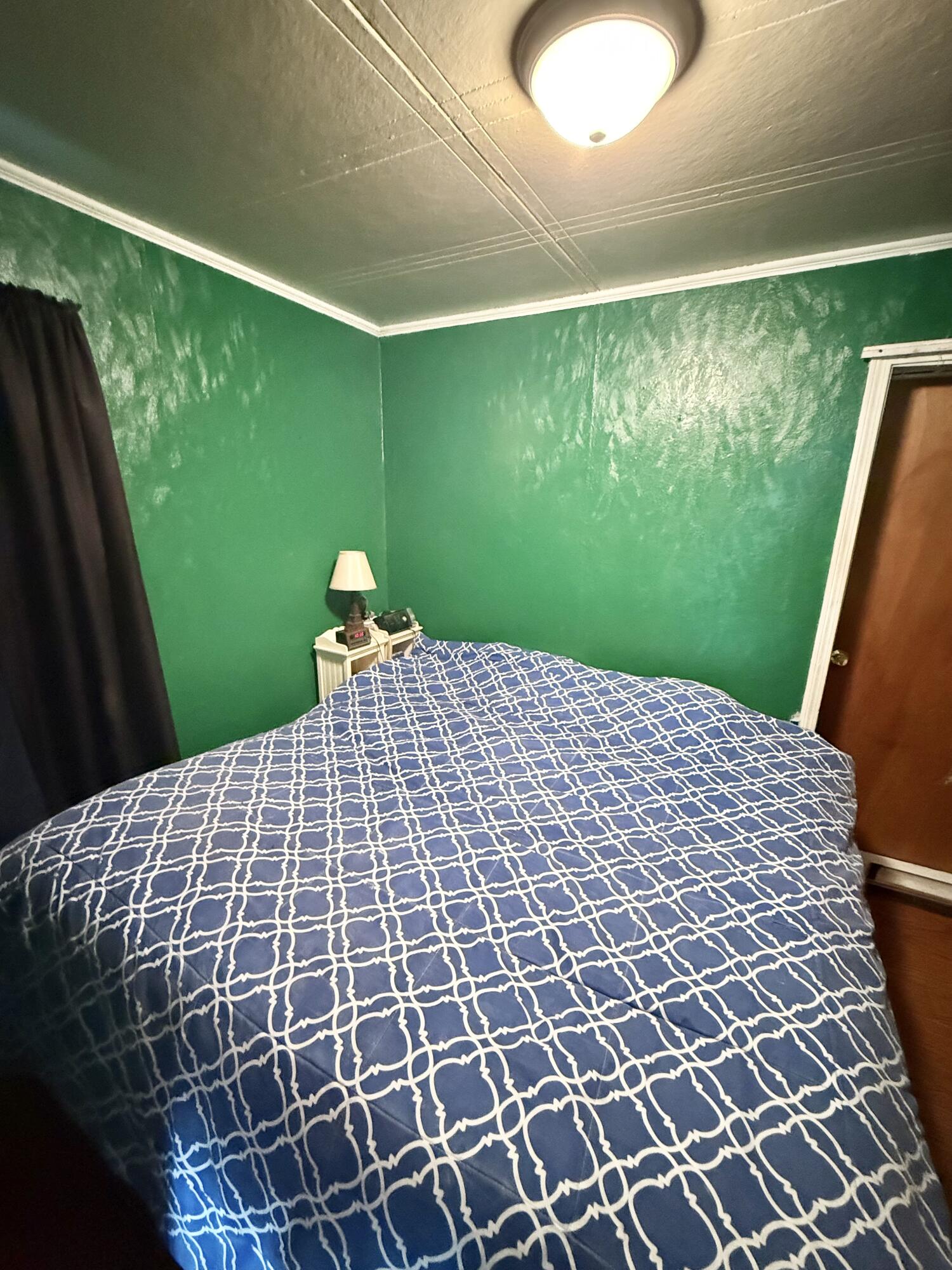 main property photo 25