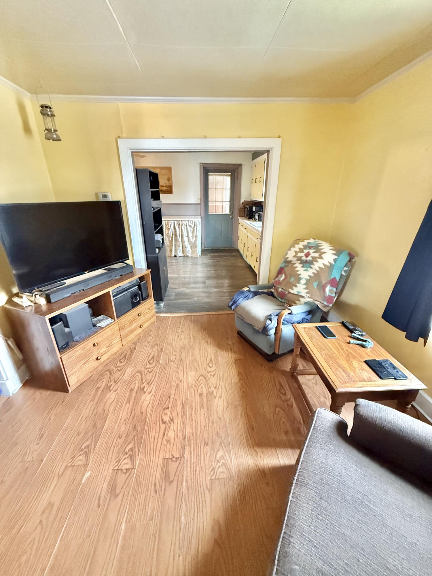 main property photo 30