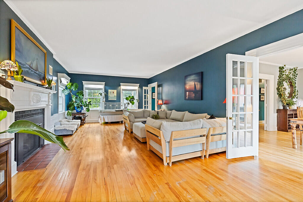 main property photo 15