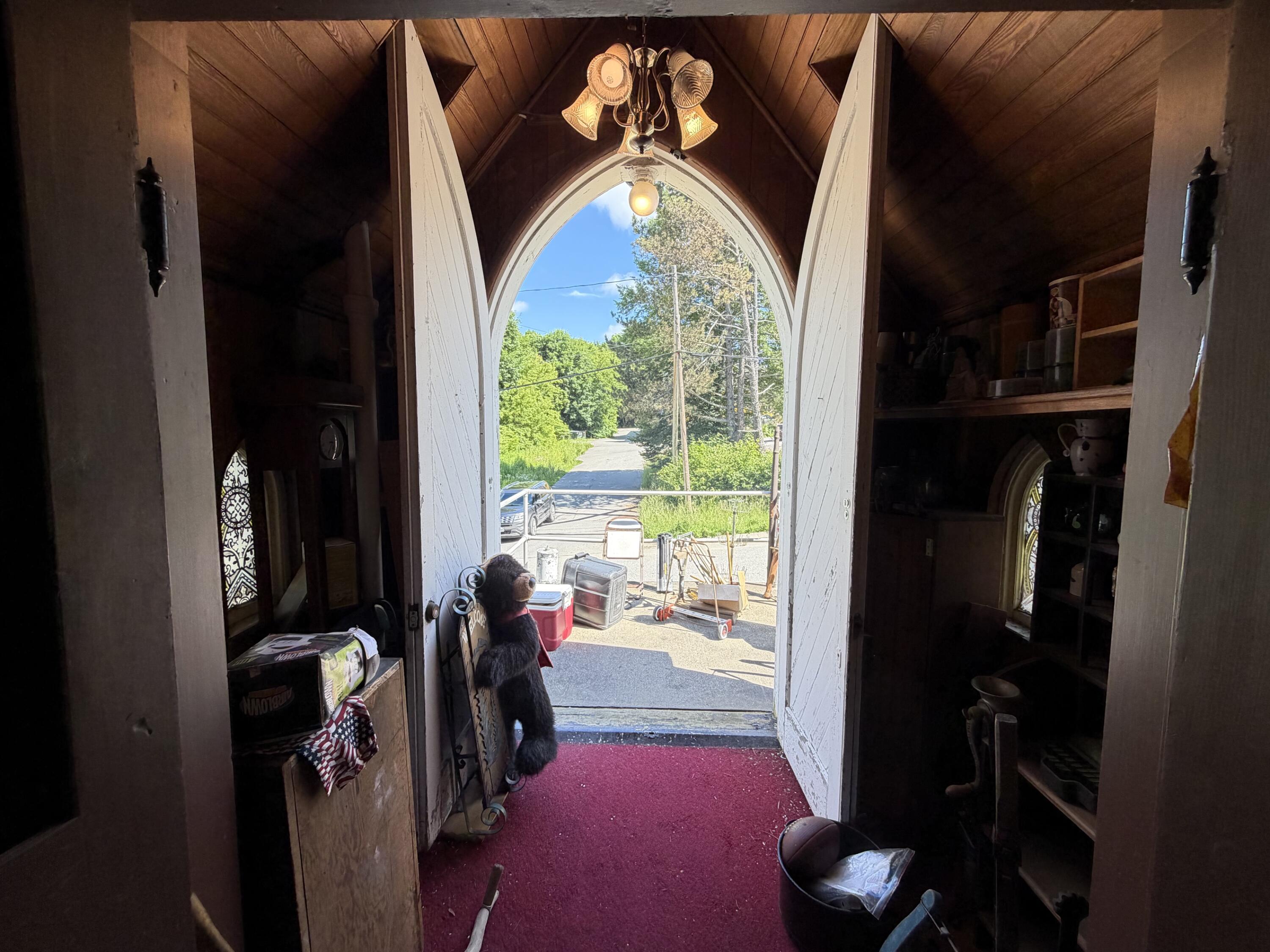 main property photo 6