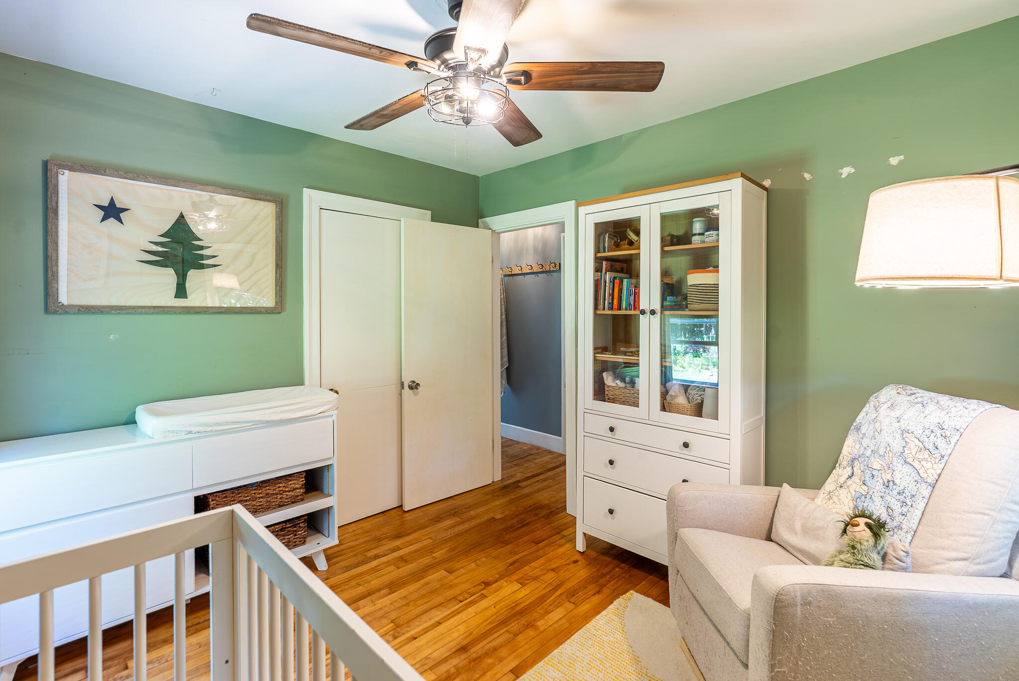 main property photo 12