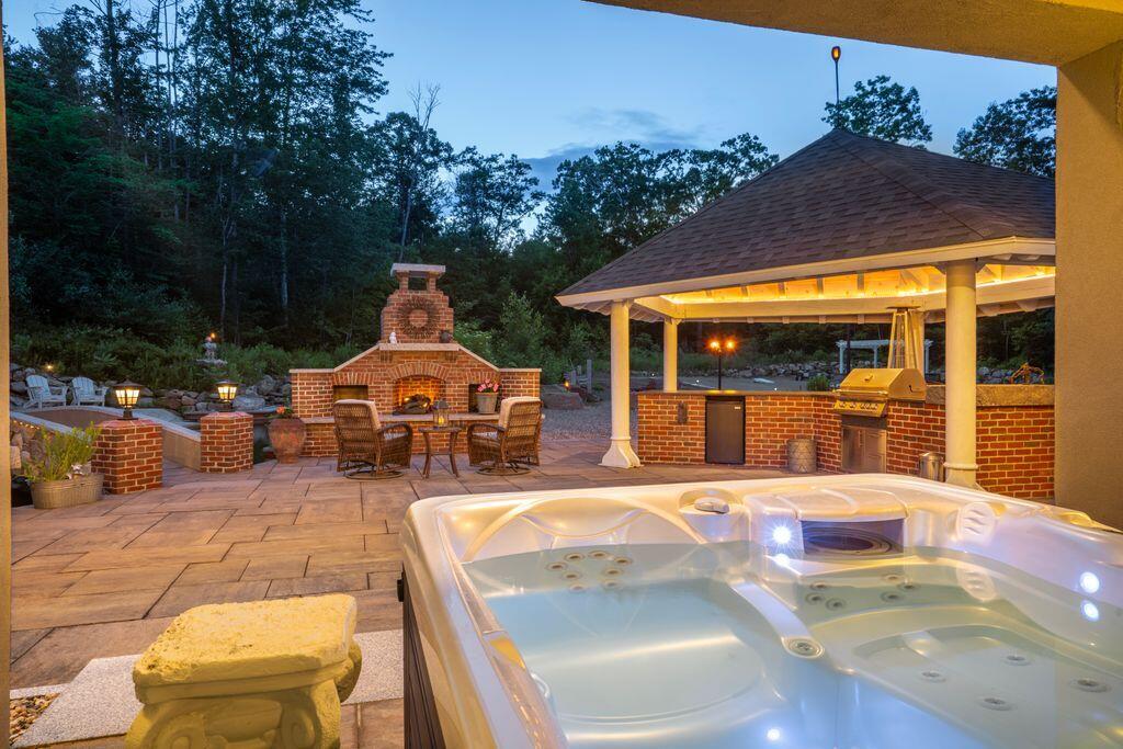 main property photo 83