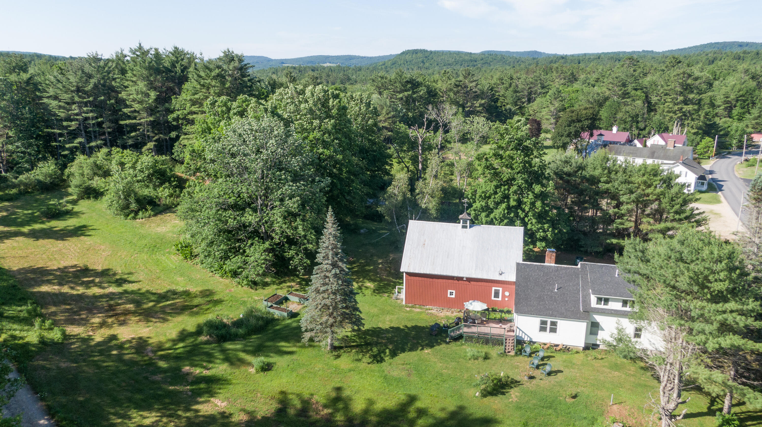 main property photo 6
