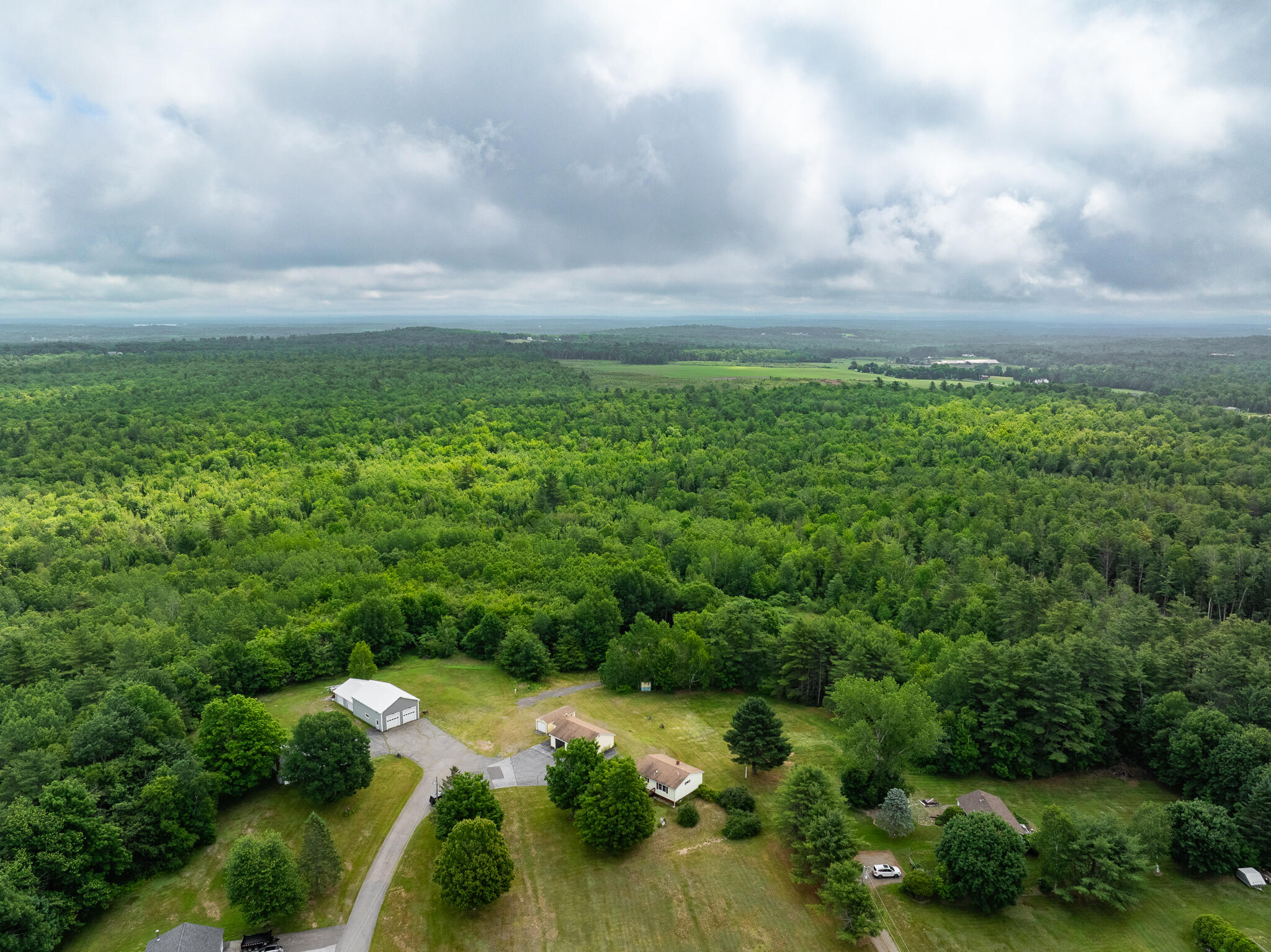 main property photo 35