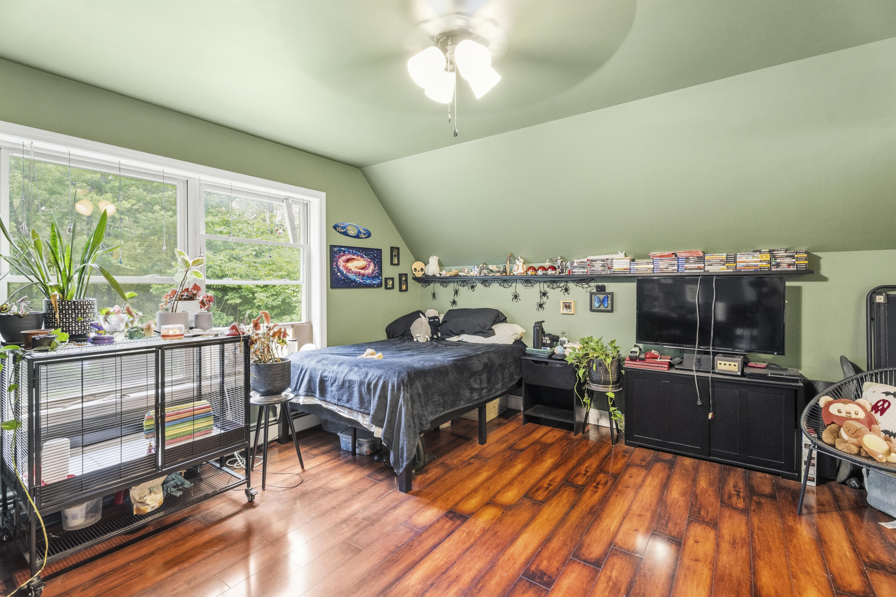 main property photo 50