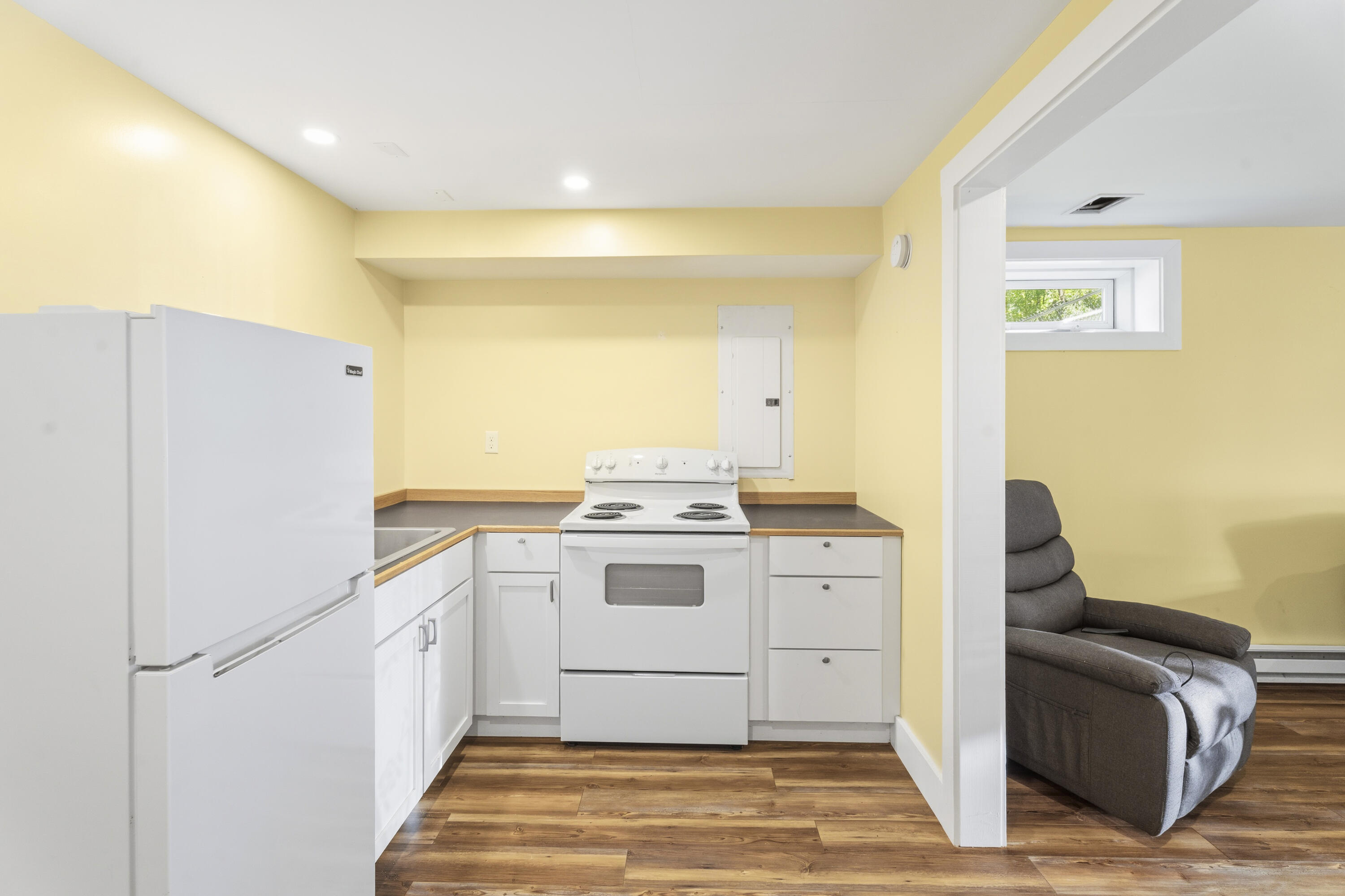 main property photo 58