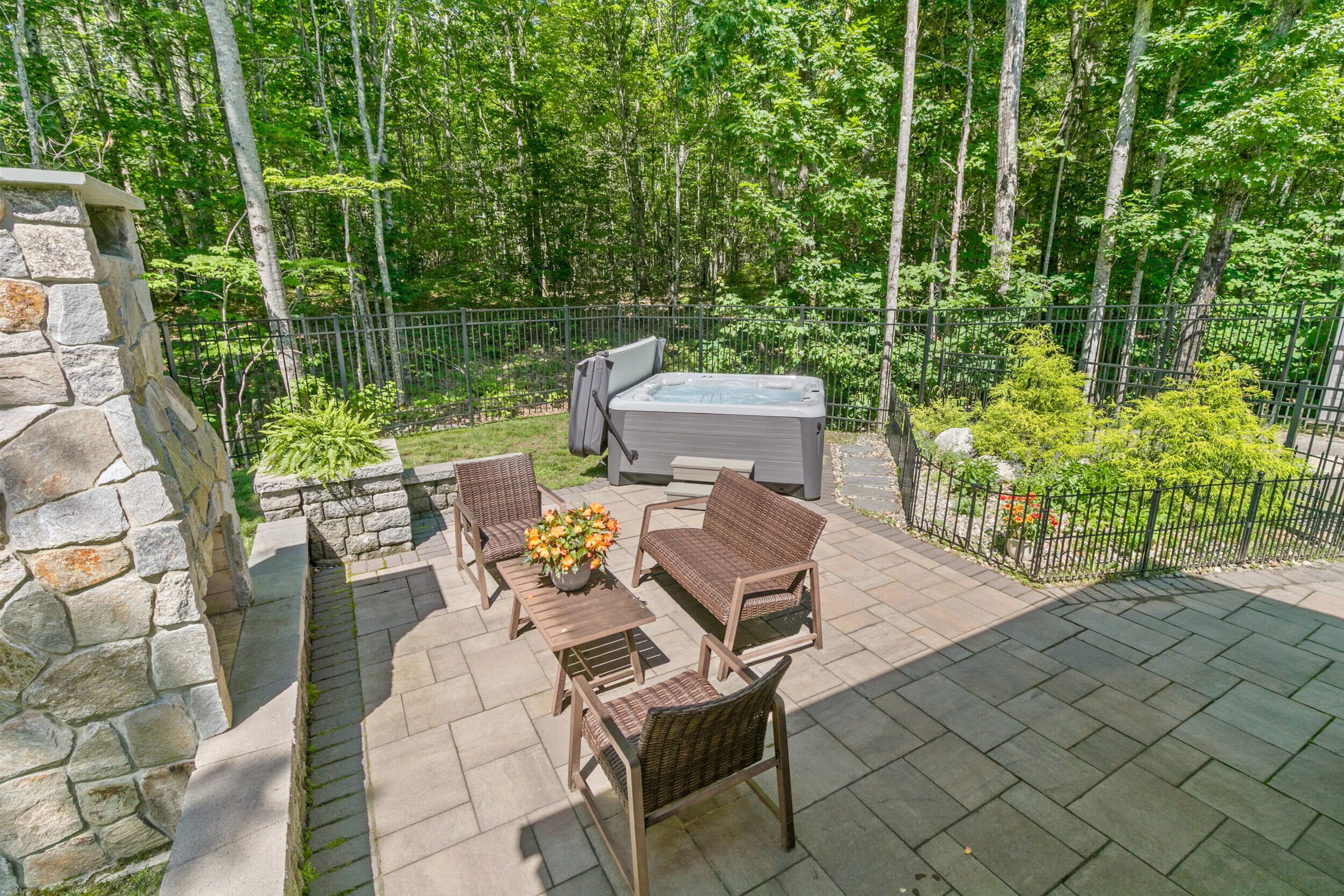 main property photo 54