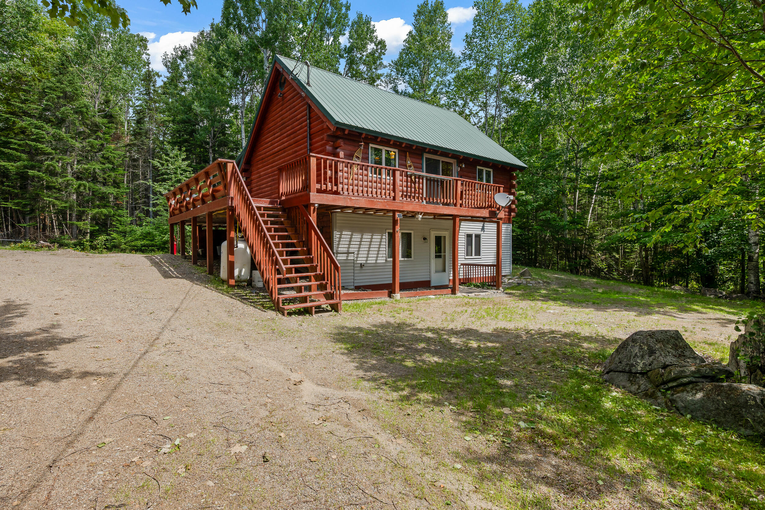 main property photo 39