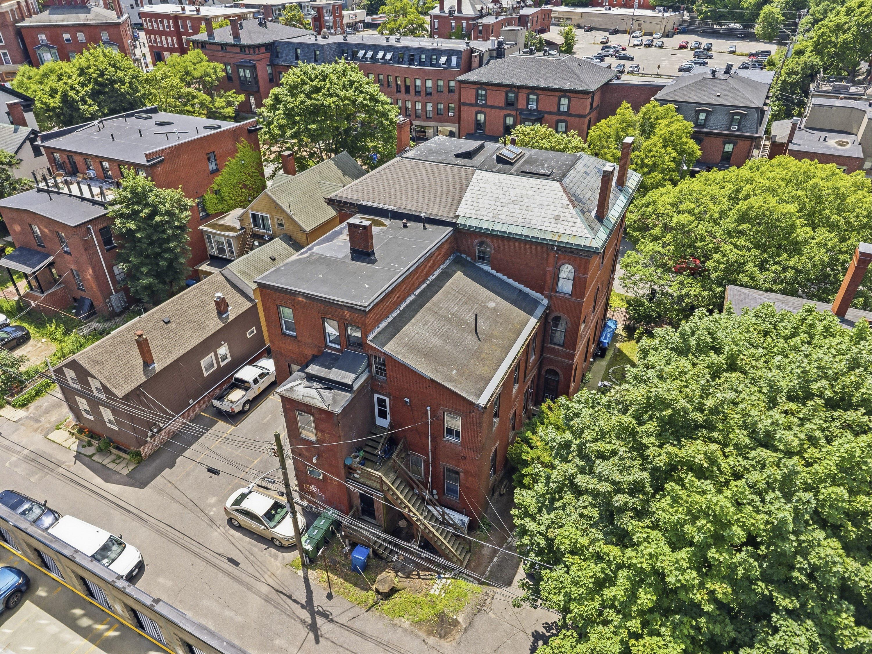 main property photo 76